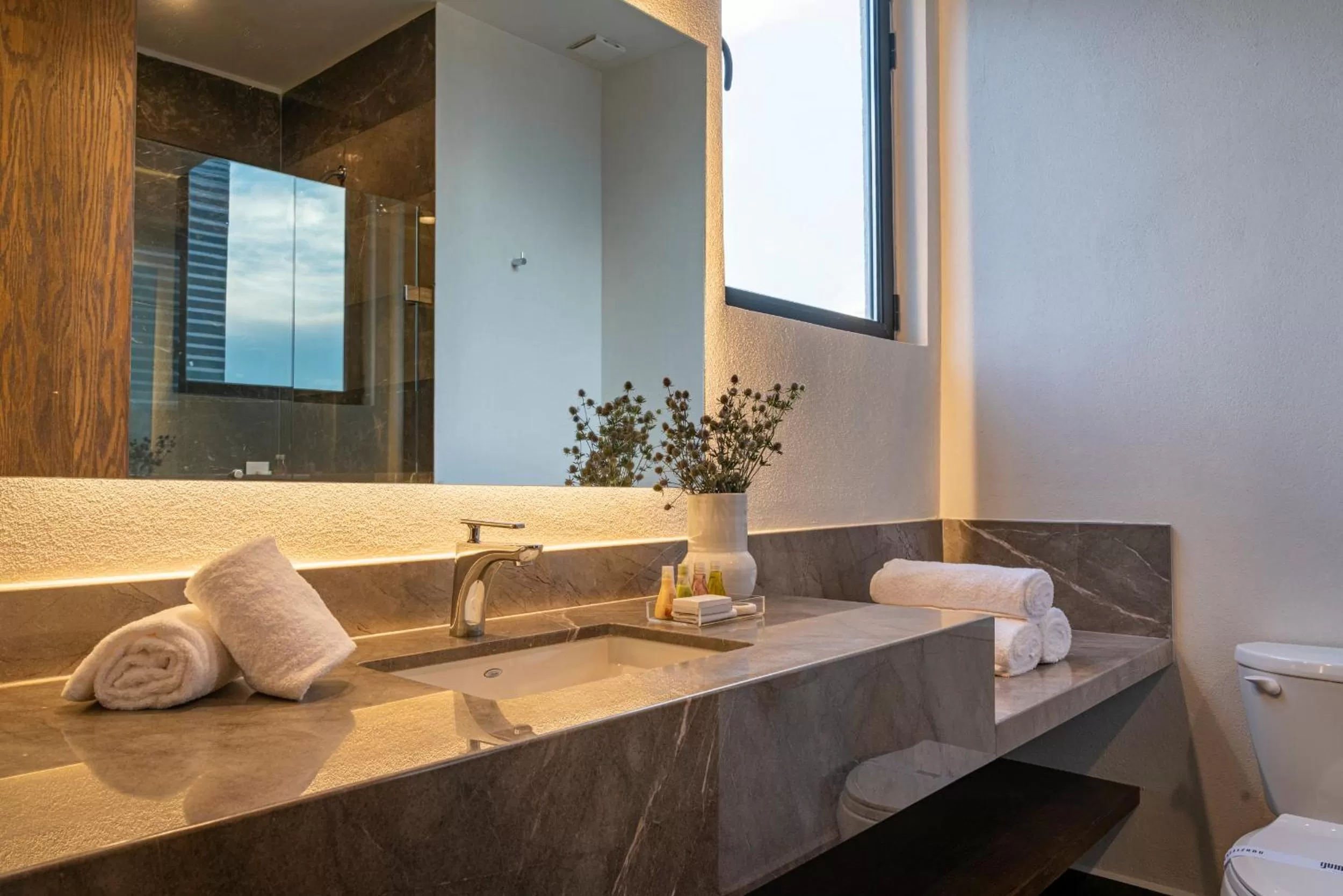 Bathroom in Gumont Guadalajara López Mateos - Minerva