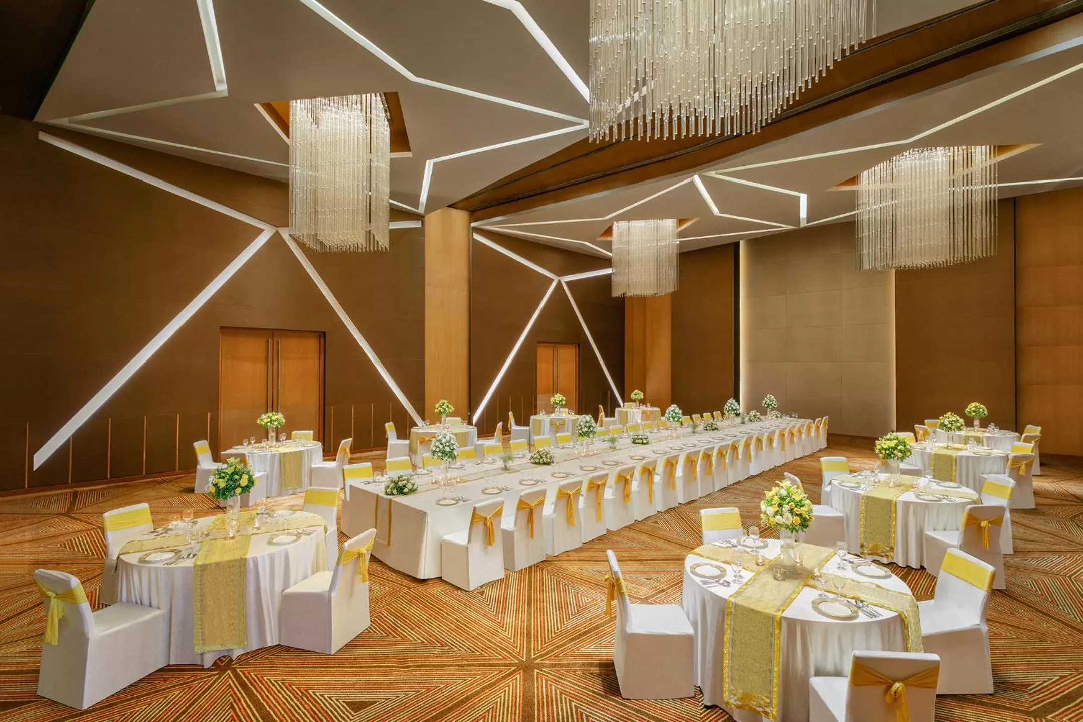 Business facilities in Novotel Ahmedabad