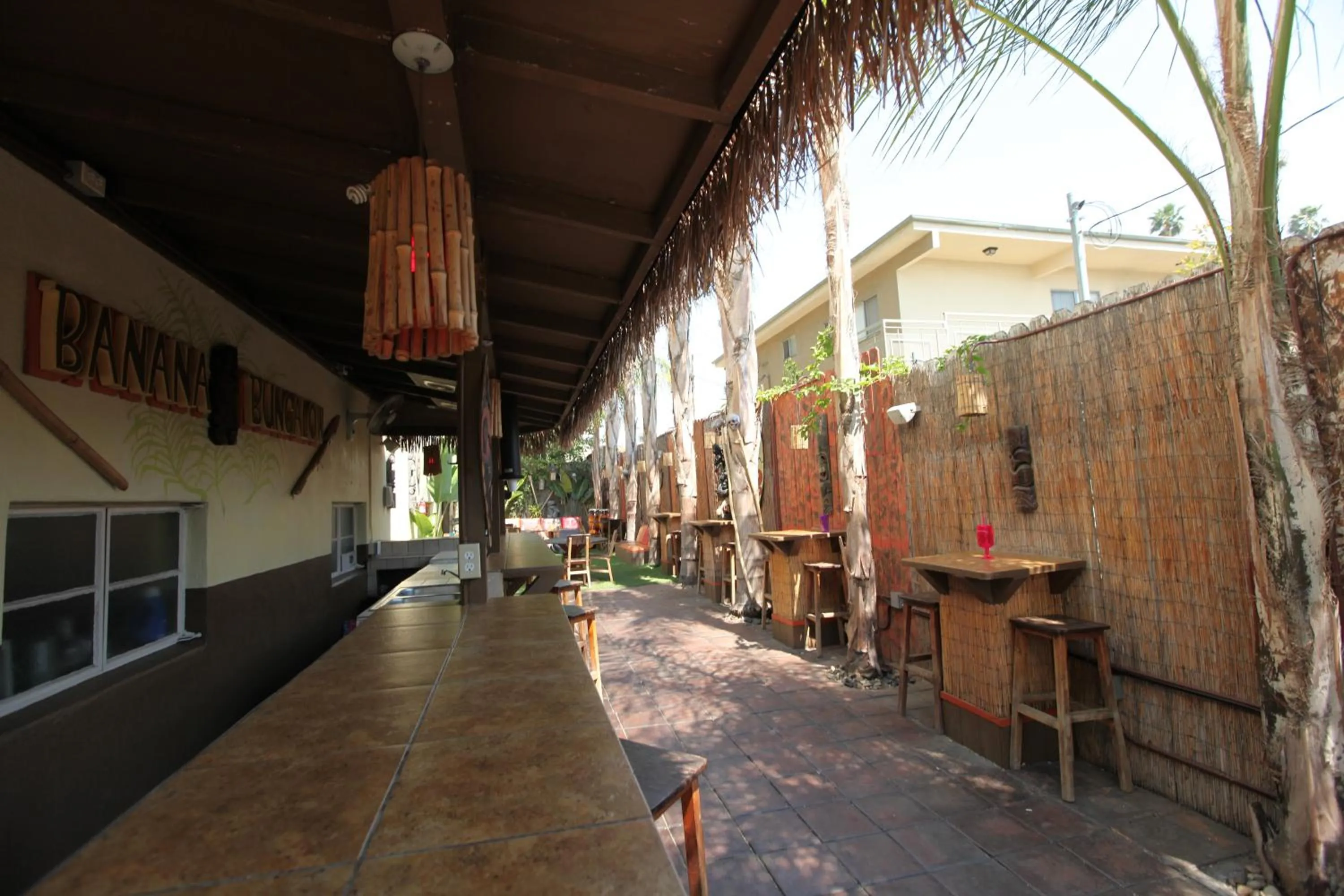 Property logo or sign in Banana Bungalow Hollywood Hotel & Hostel