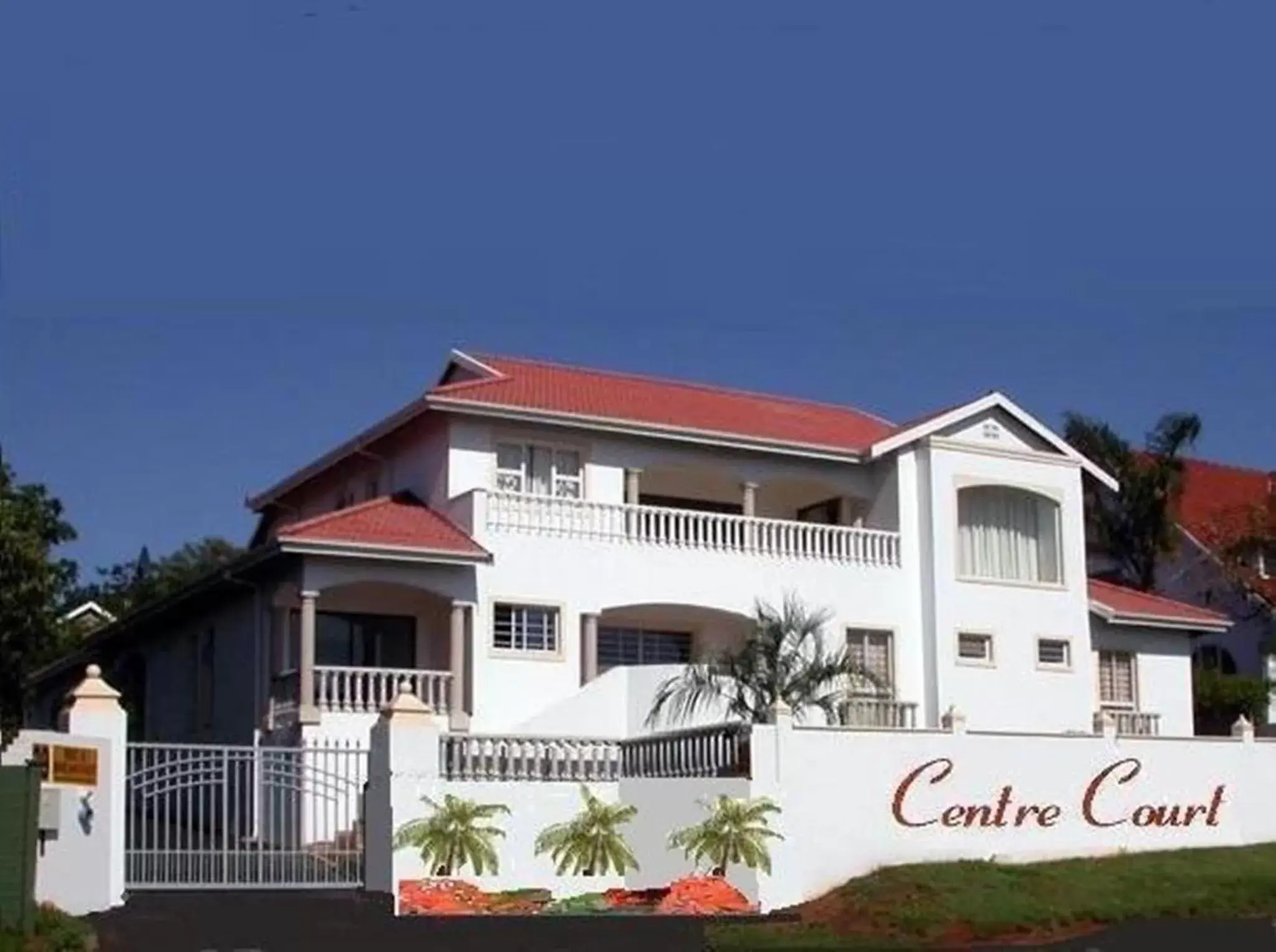 Facade/entrance, Property Building in Centre Court B&B Facade/entrance, Property Building in Centre Court B&B