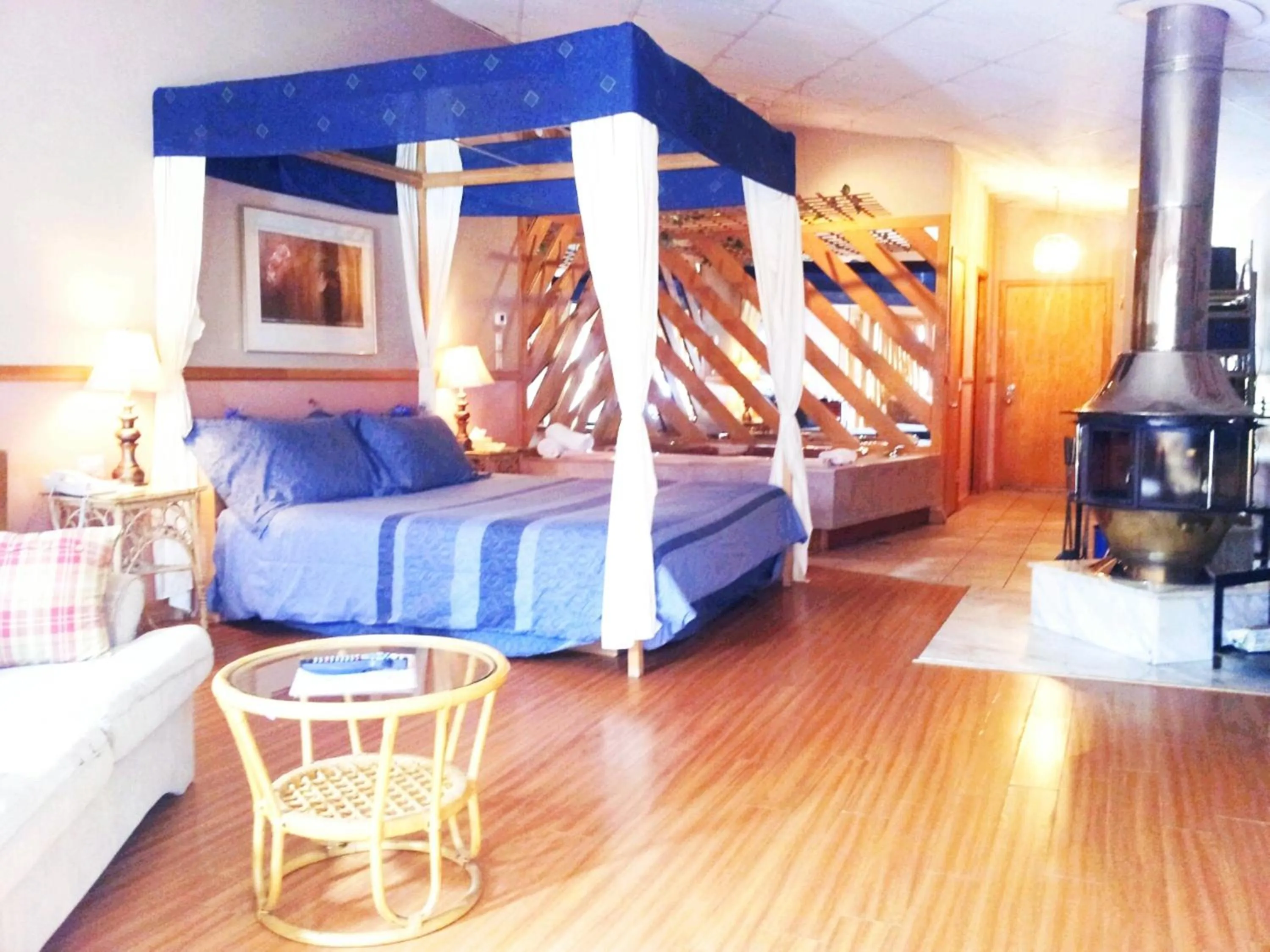 Bed in Hotel Motel La Marquise