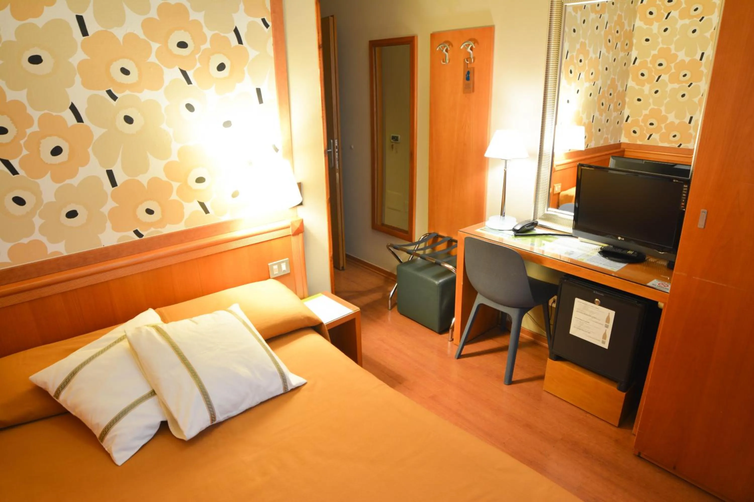 Bed in eco Hotel Milano & BioRiso Restaurant