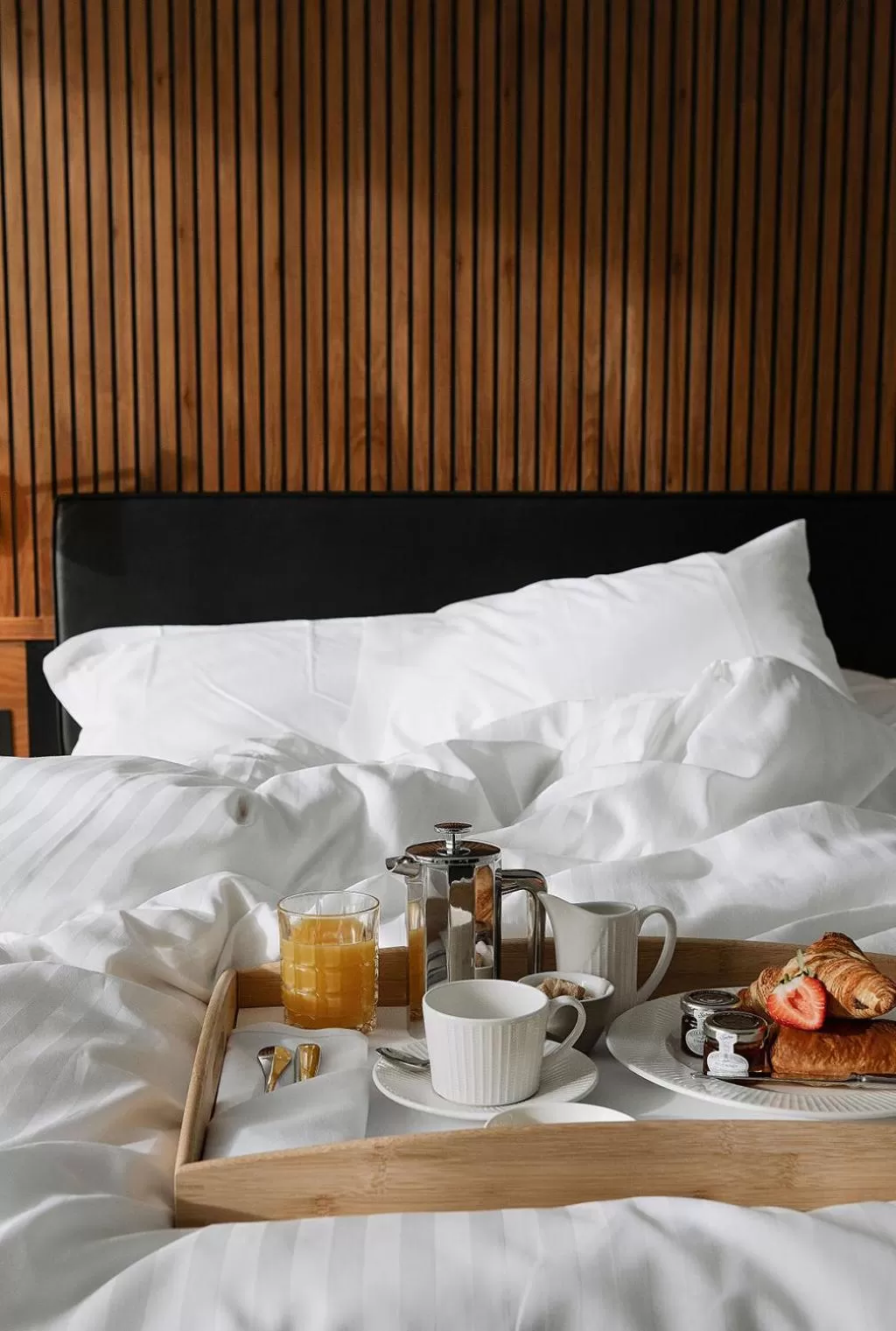 Bed in Telegraph Hotel - Coventry