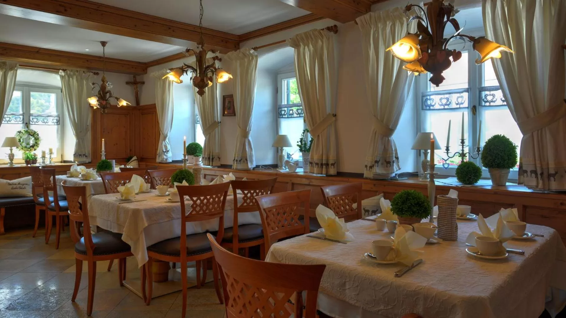 Breakfast, Restaurant/Places to Eat in Boutique Hotel POST ANDECHS
