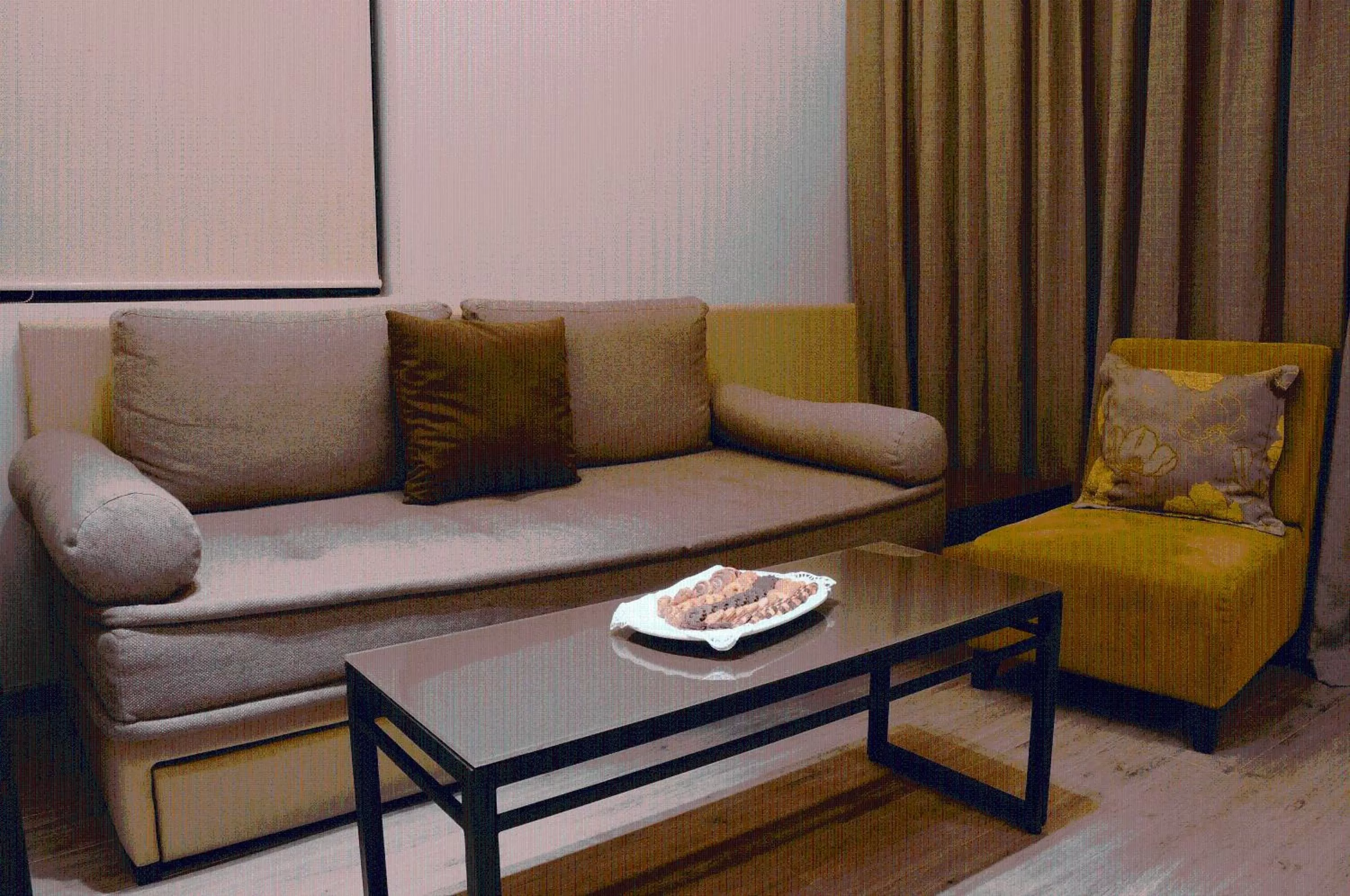 Living room, Seating Area in Country Lodge Hotel & Resort Beirut