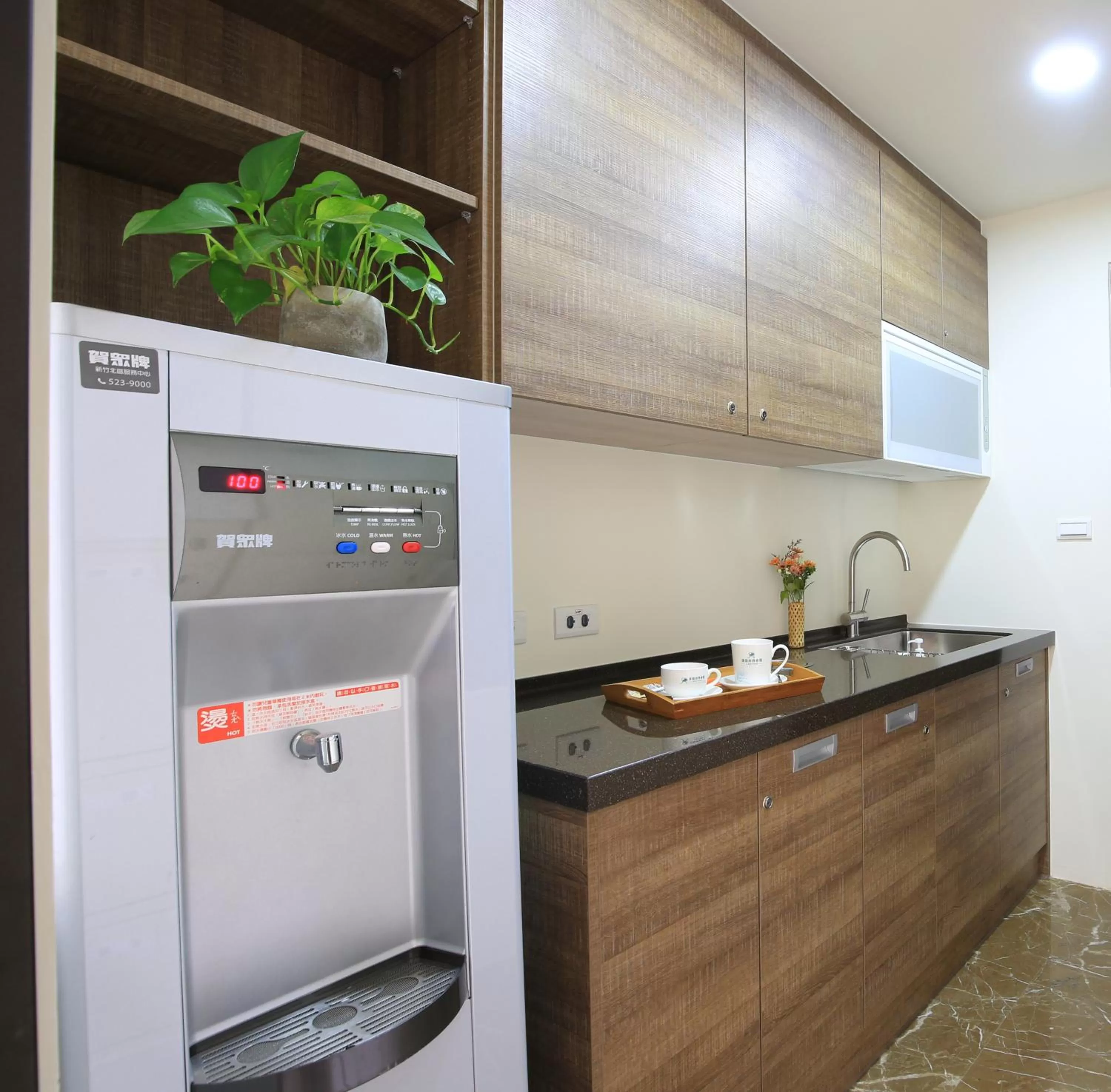 Area and facilities in Darlon Hotel