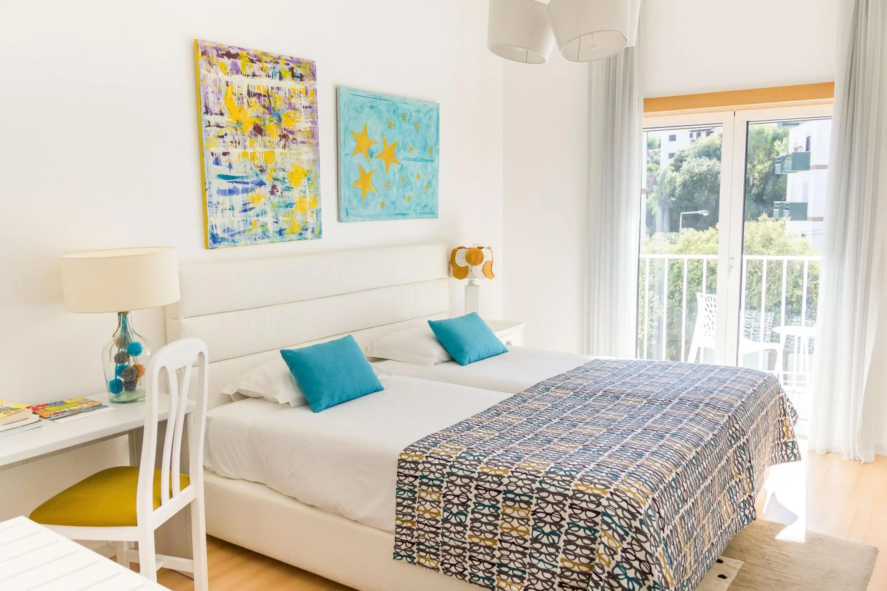 Bedroom, Bed in Boutique Hotel Casa do Outeiro - Arts & Crafts