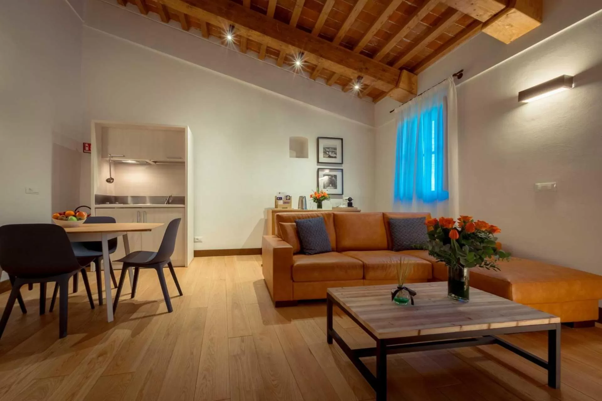 Seating area in Villa Tolomei Hotel & Resort