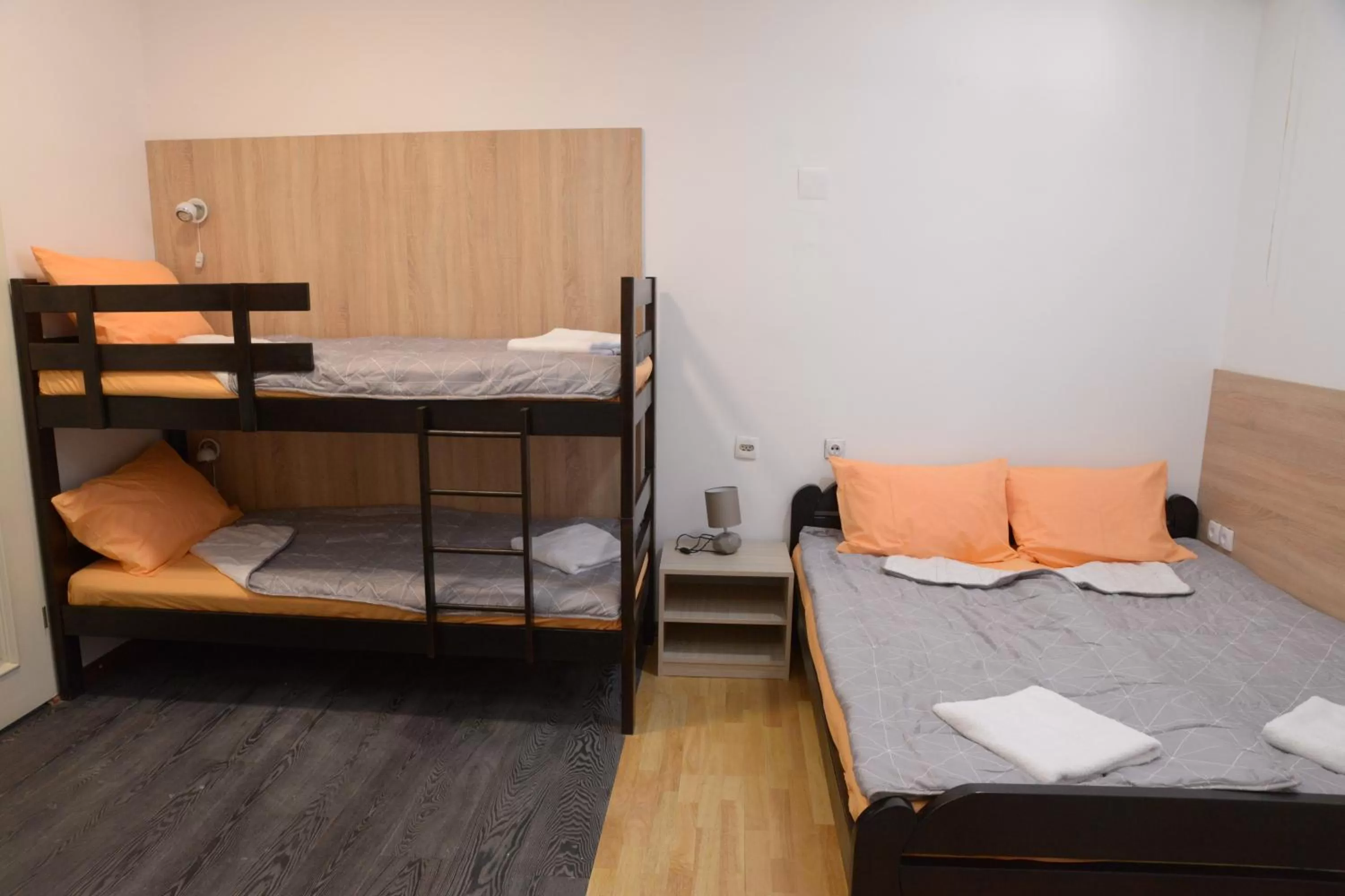 Bunk Bed in Guest House GOLDEN COIN