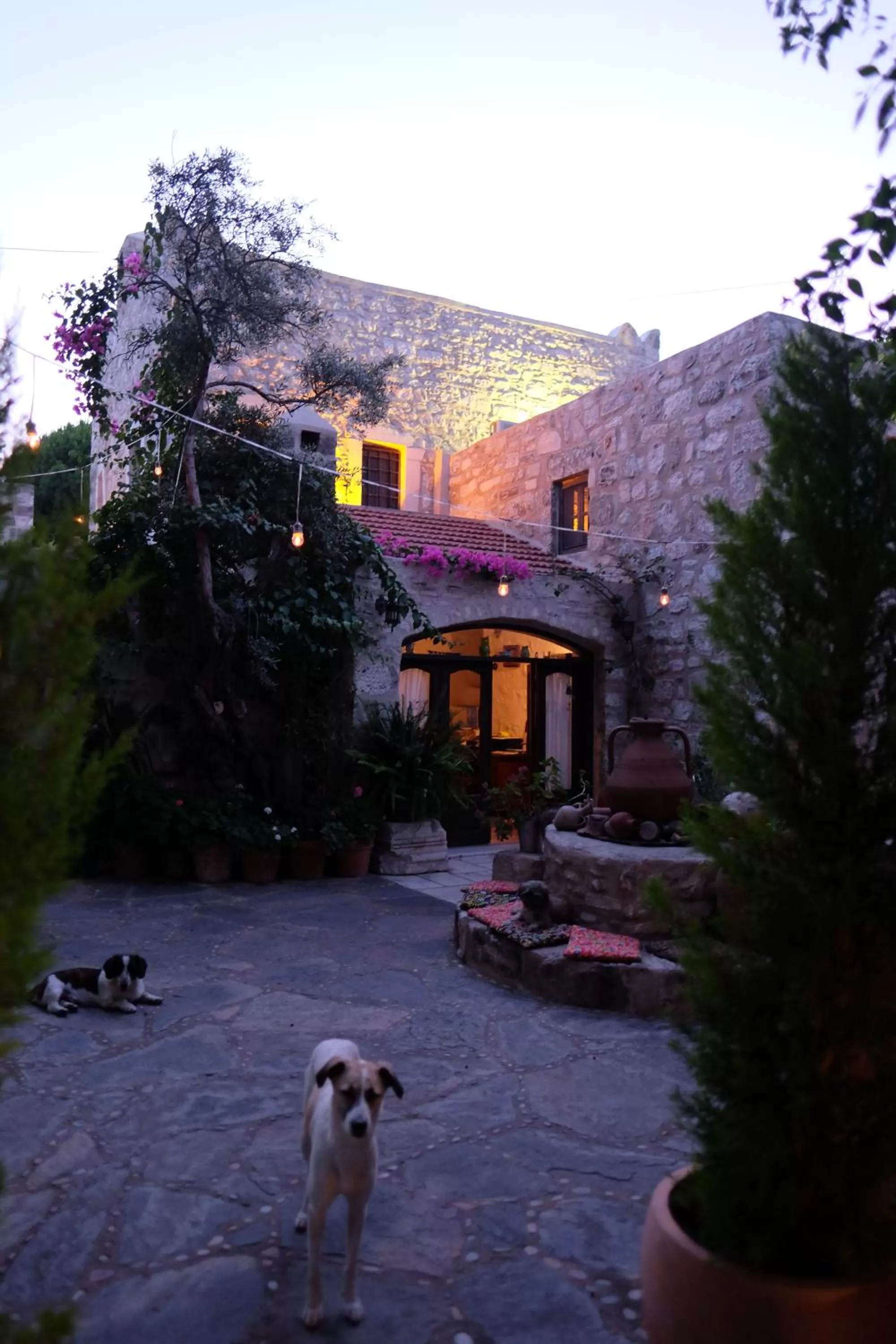 Facade/entrance, Property Building in Ha La Bodrum