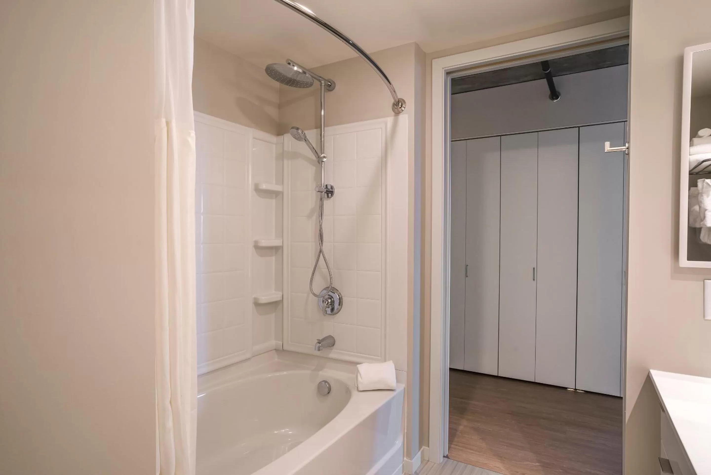 Bathroom in Mint House Minneapolis - Downtown West