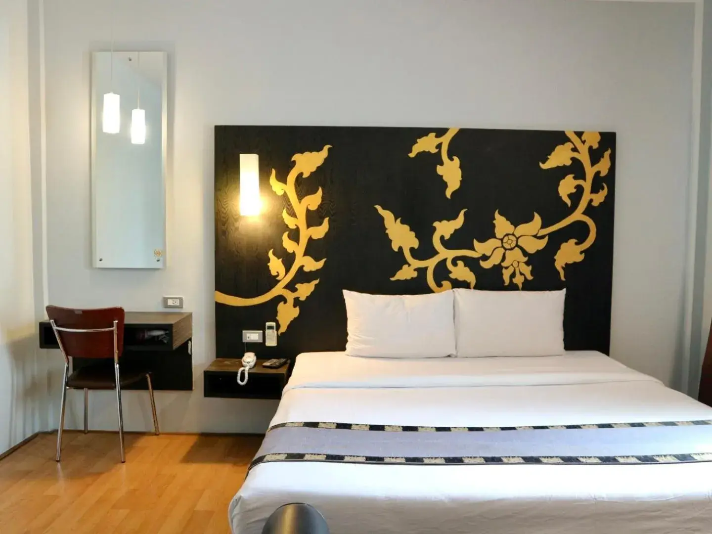 Superior Double Room in Swana Bangkok Hotel Superior Double Room in Swana Bangkok Hotel
