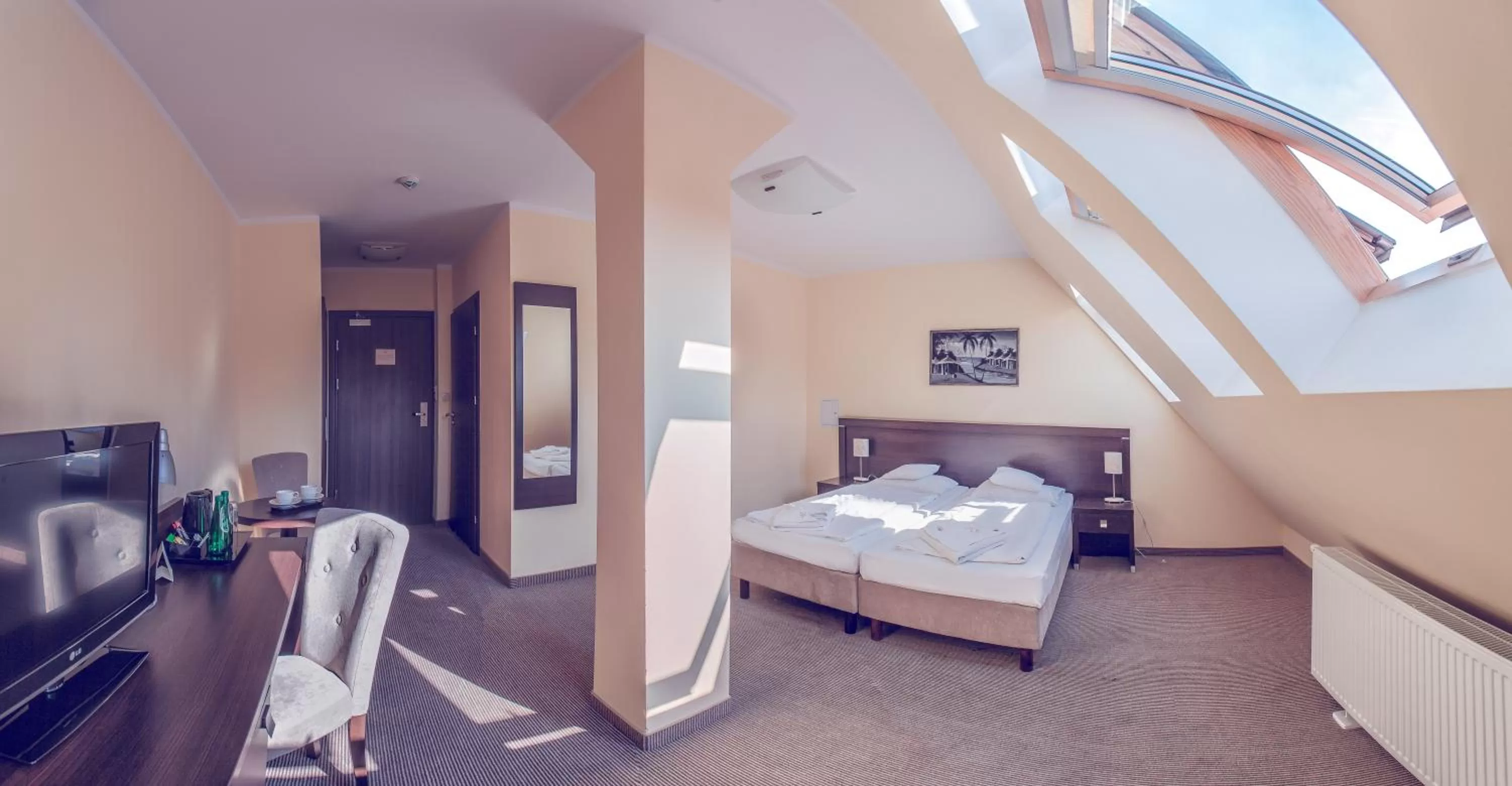 Comfort Double or Twin Room in Hotel Niemcza Wino & Spa