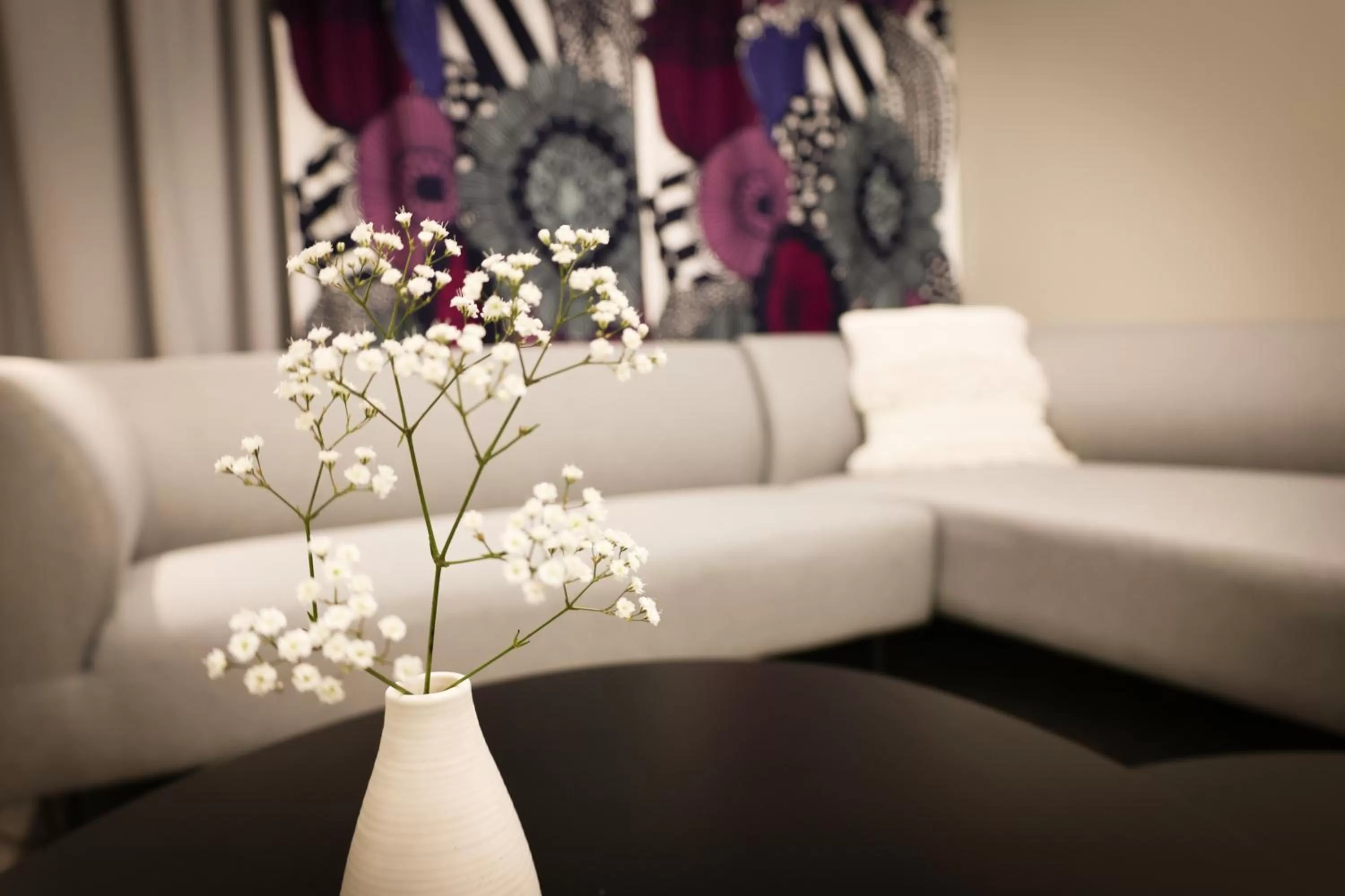 Communal lounge/ TV room in Park Hotel Liminka