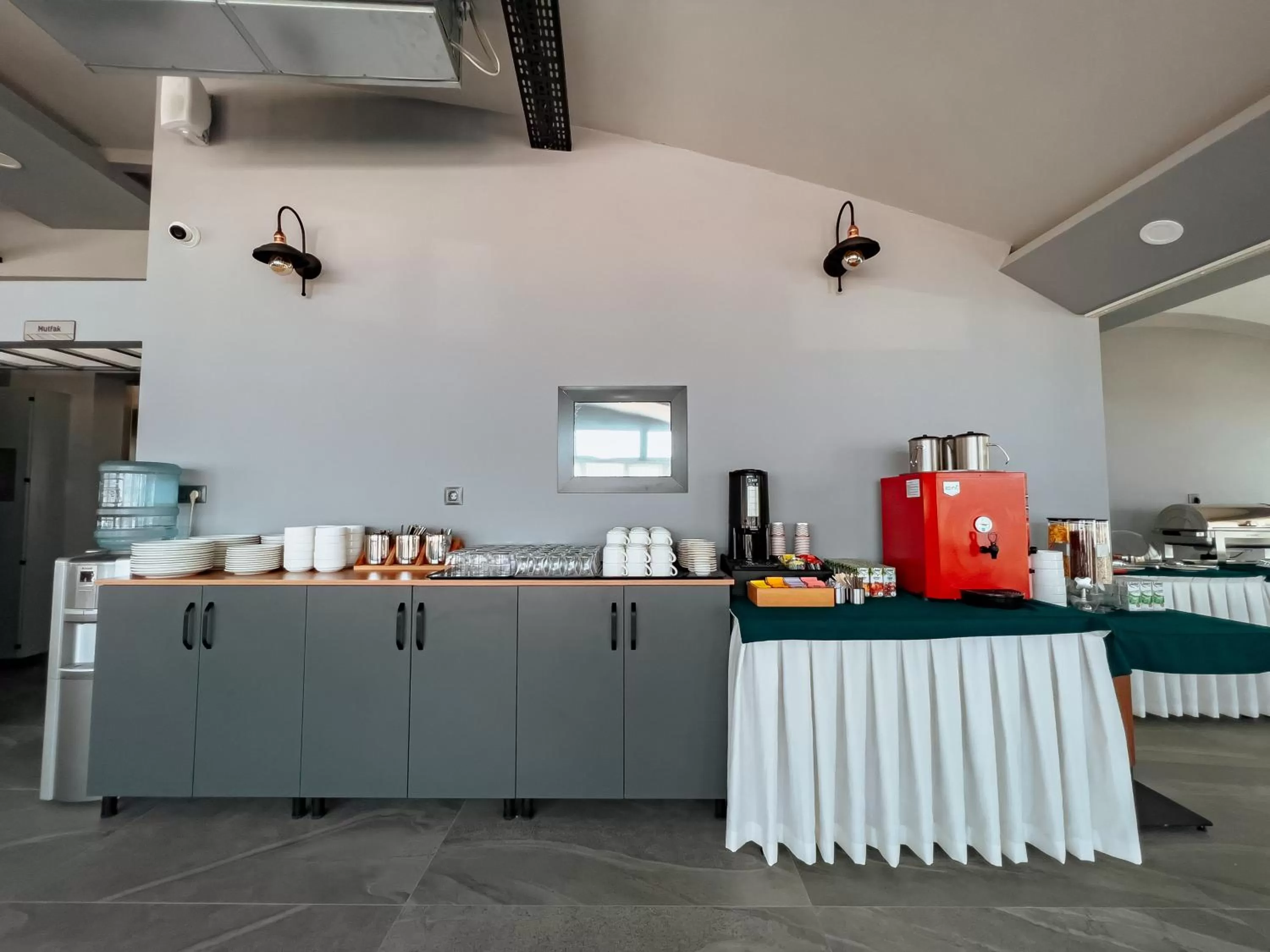 Restaurant/places to eat in Yalçındağ Otel Burdur