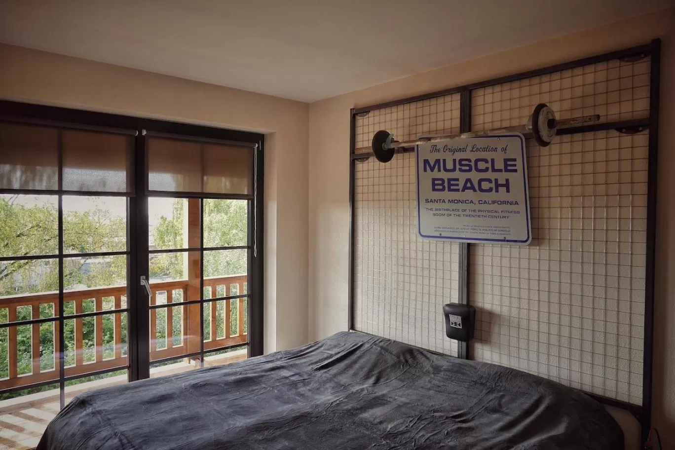 Bathroom, Bed in Road Stop Mettmann