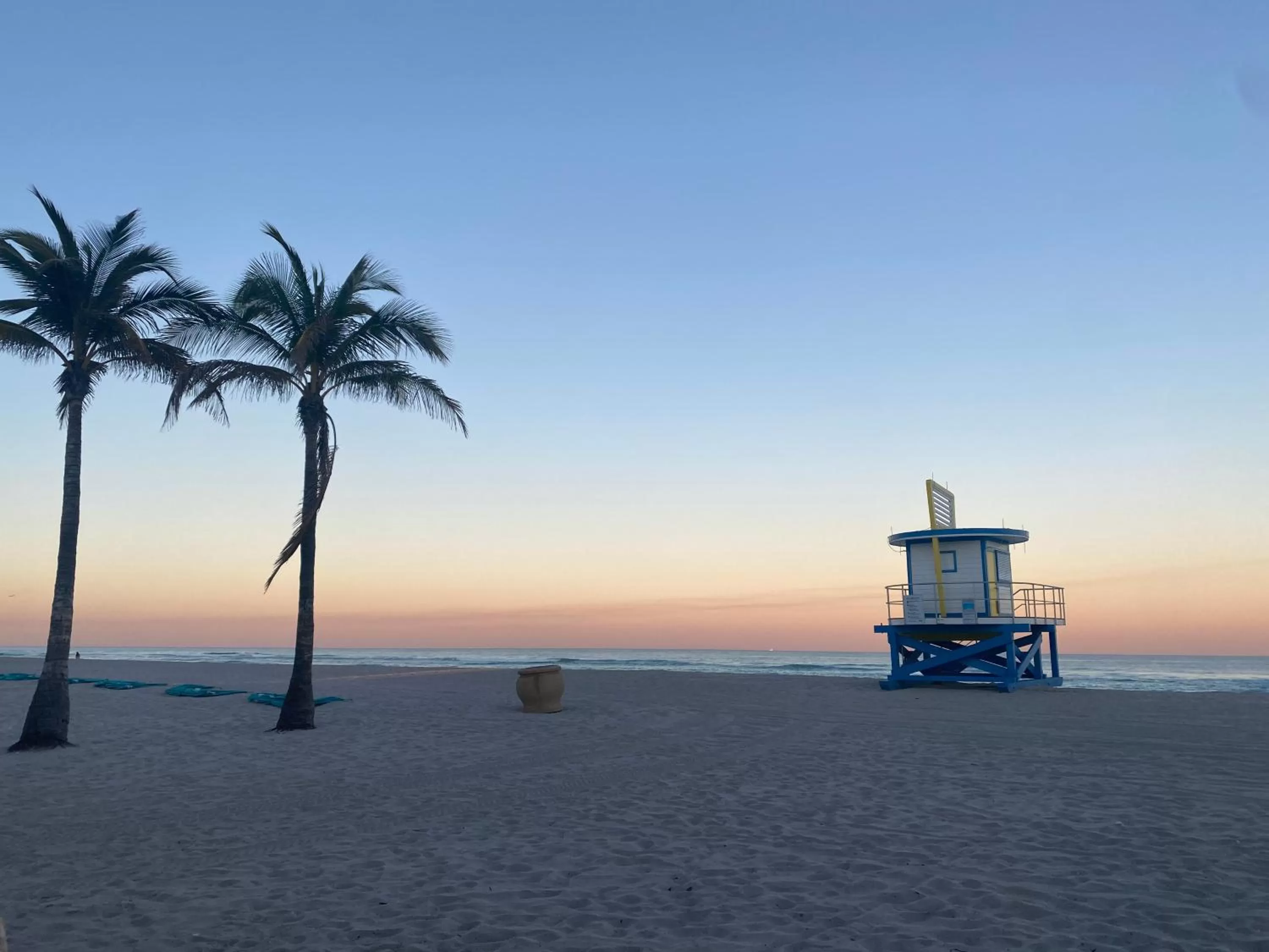 Beach in St Maurice Beach Inn