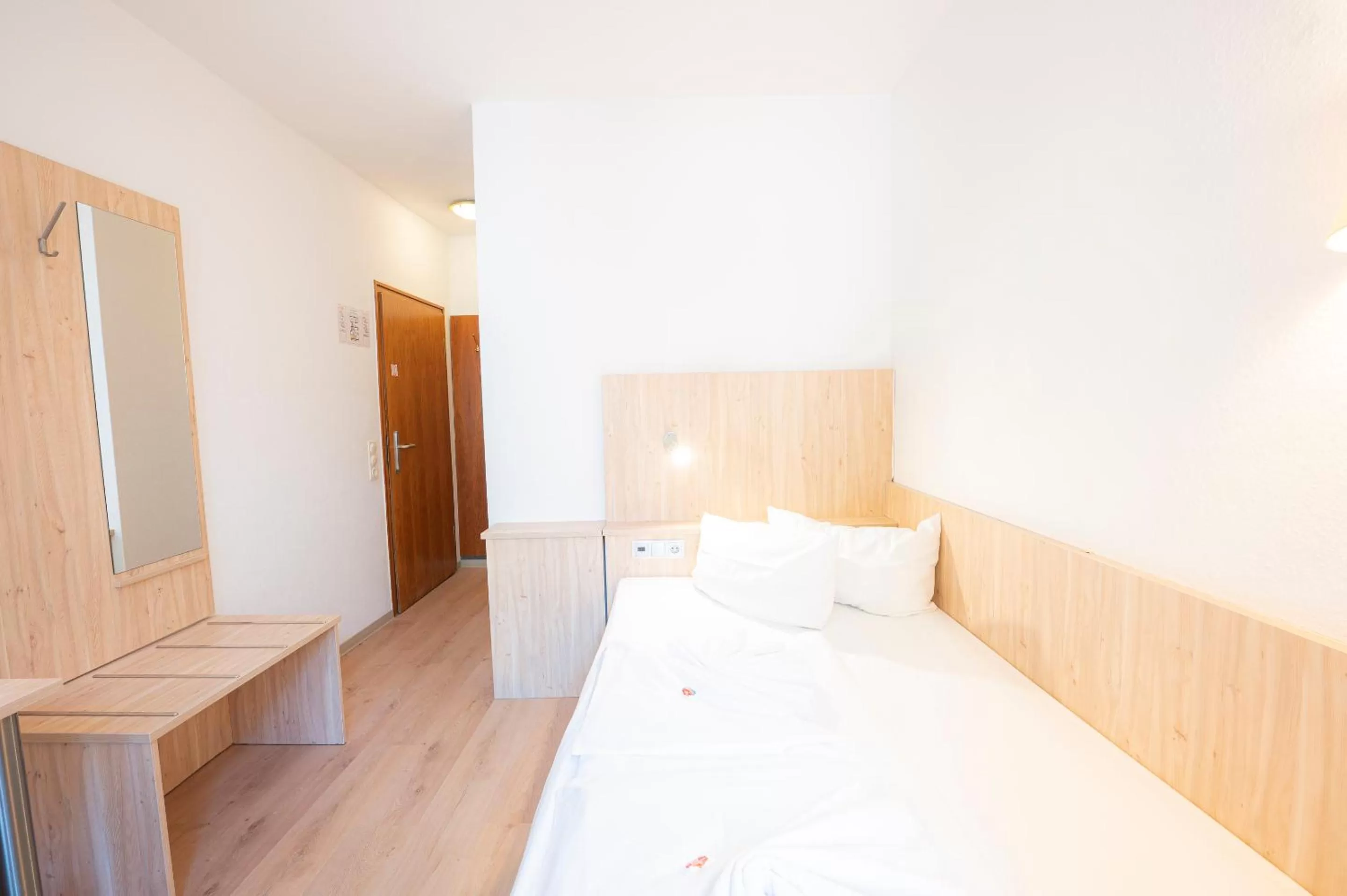 Bed in Hotel Astoria am Urachplatz