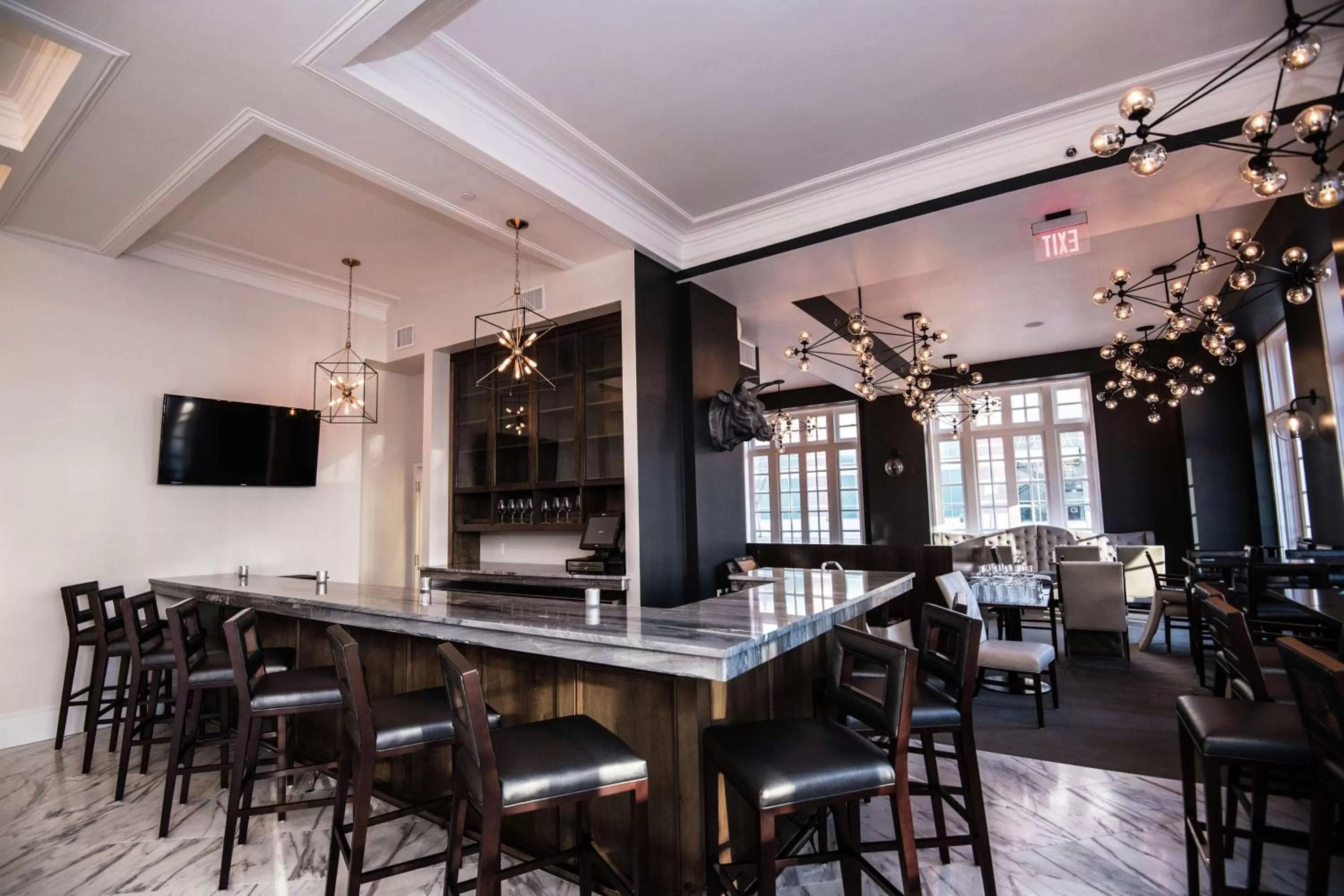 Restaurant/places to eat in Redmont Hotel Birmingham - Curio Collection by Hilton