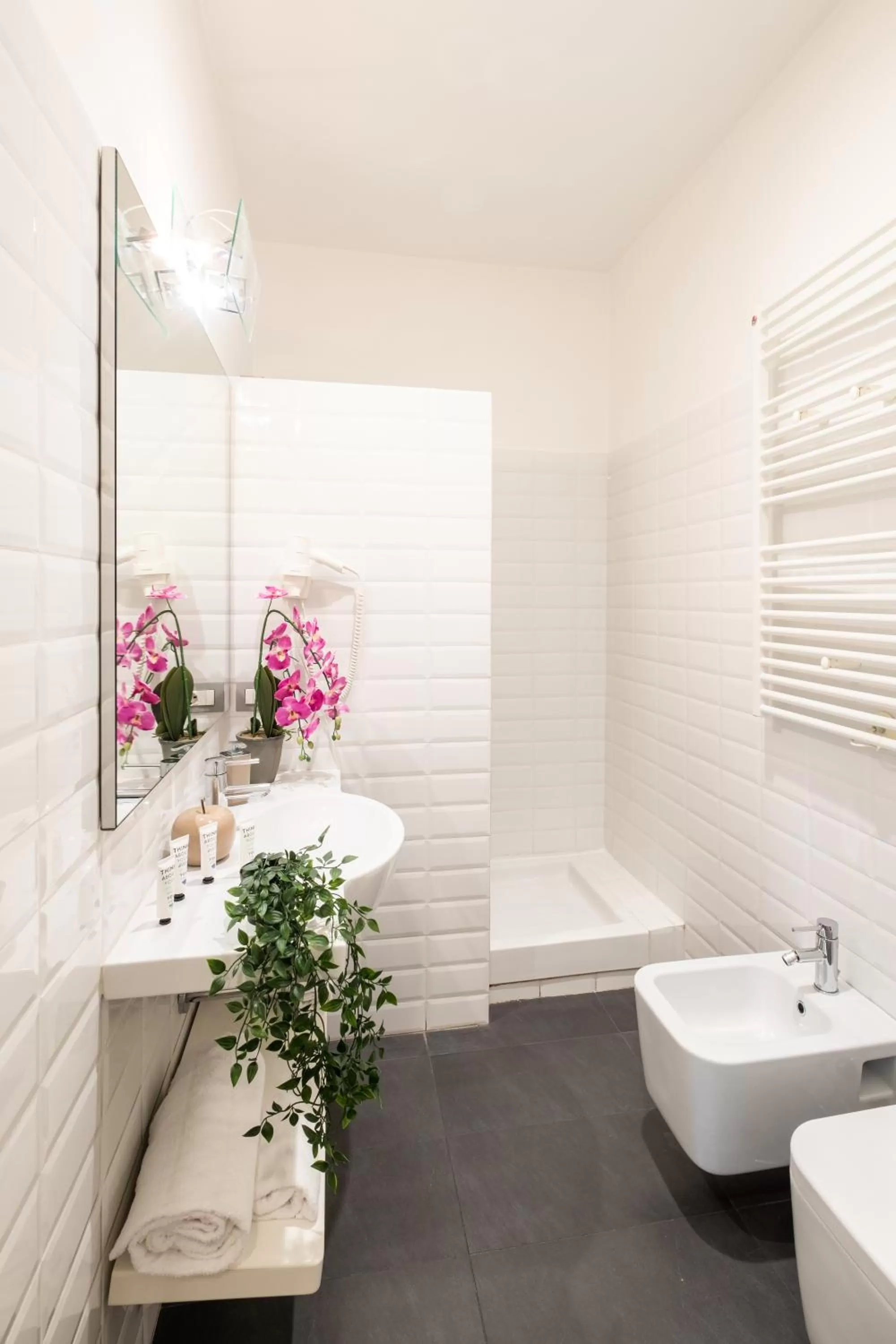 Bathroom in Rome River Inn