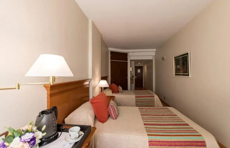 Bedroom, Bed in Hotel Solans Riviera