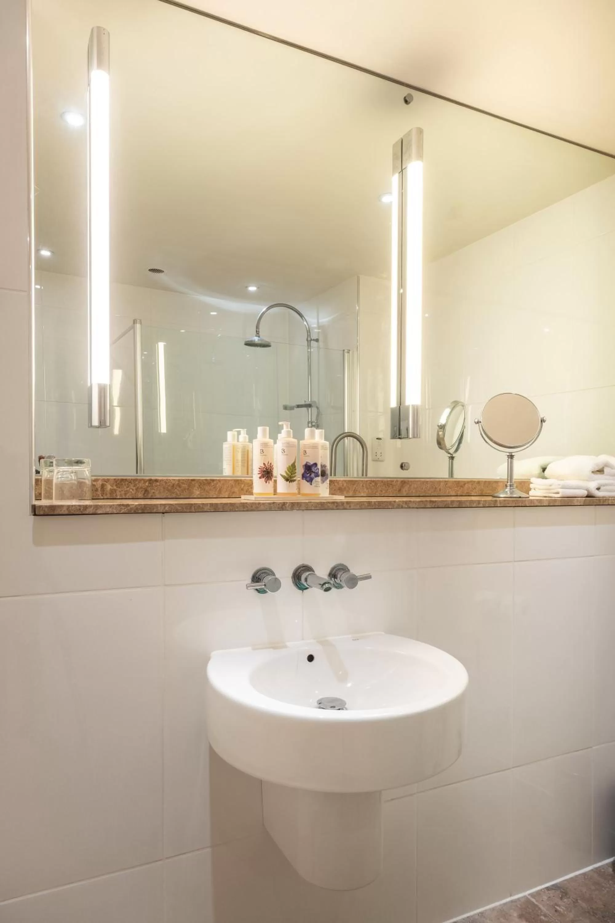 Bathroom in The Crown Inn