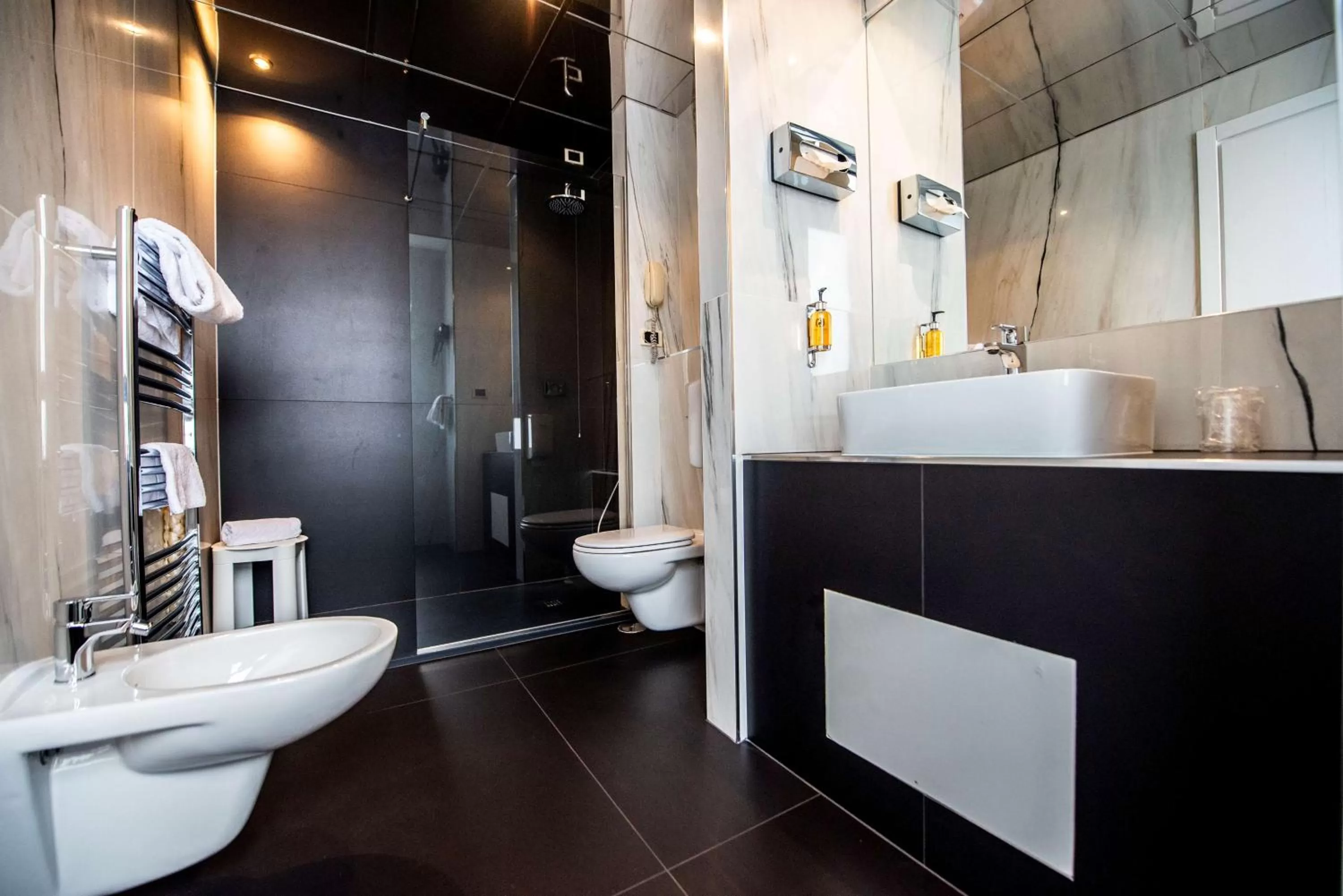 Bathroom in Best Western Hotel Quattrotorri