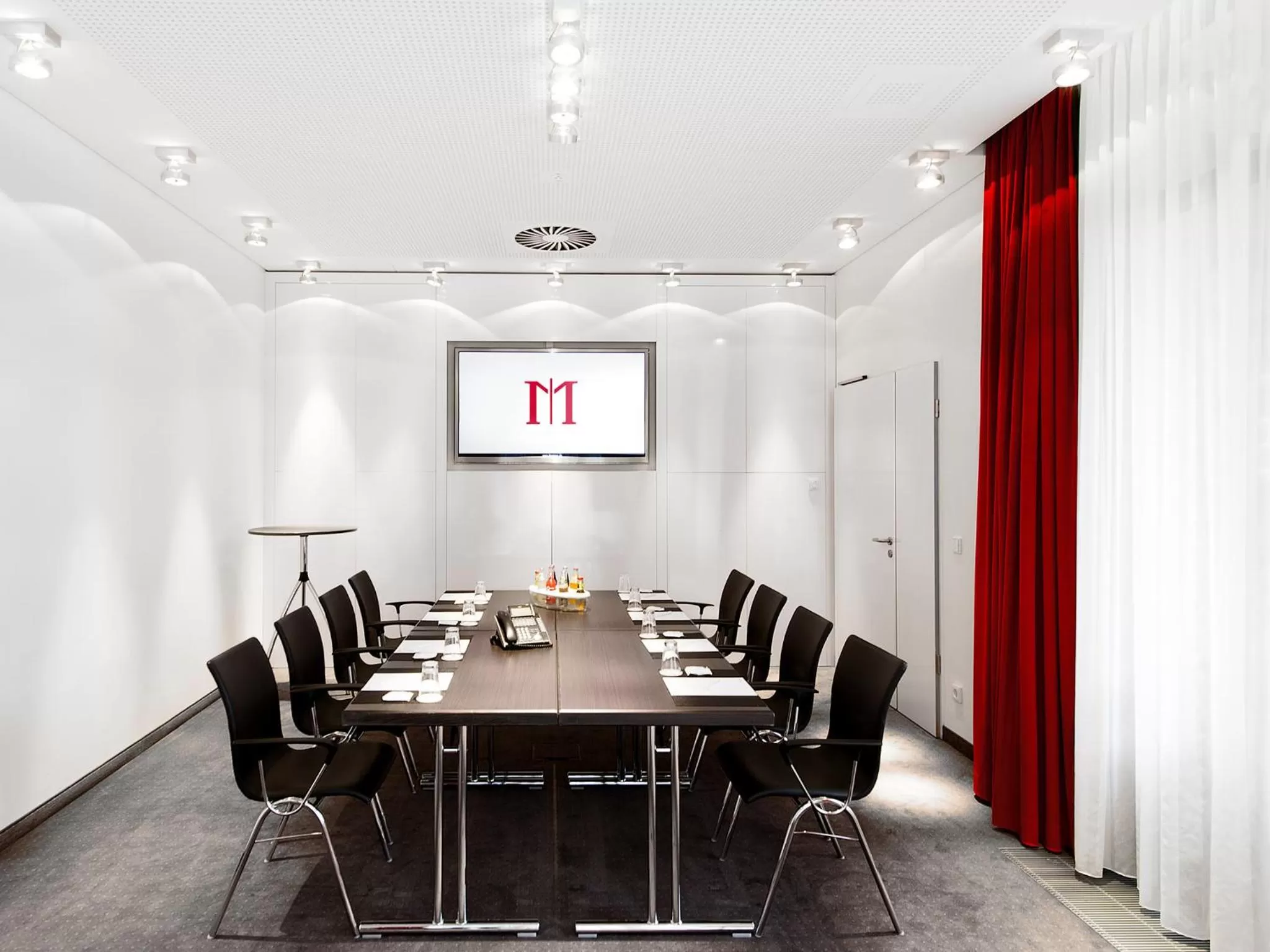 Meeting/conference room in DORMERO Hotel Frankfurt