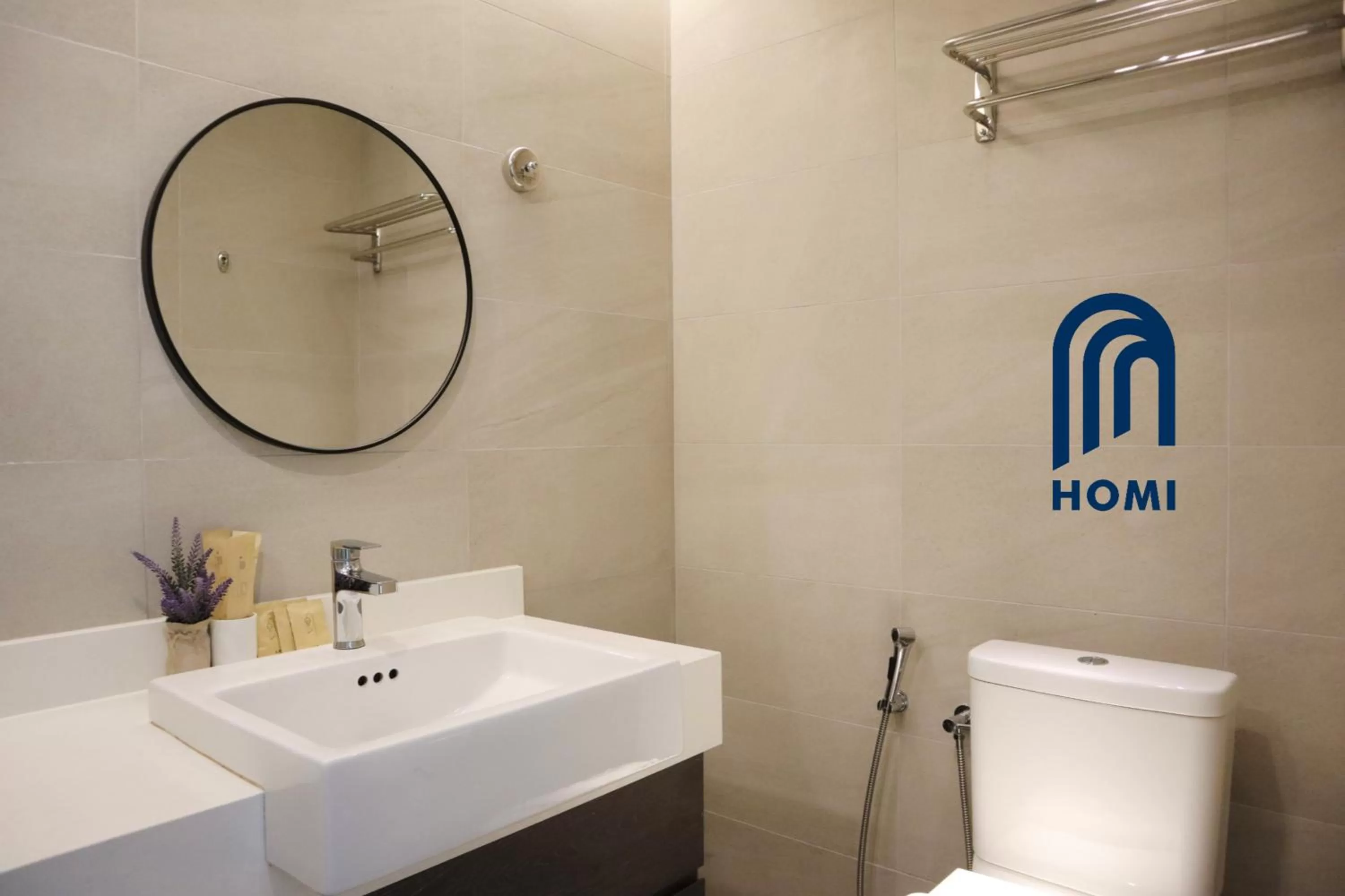 Bathroom in Homi Breeze at Sutera Avenue 和逸微风