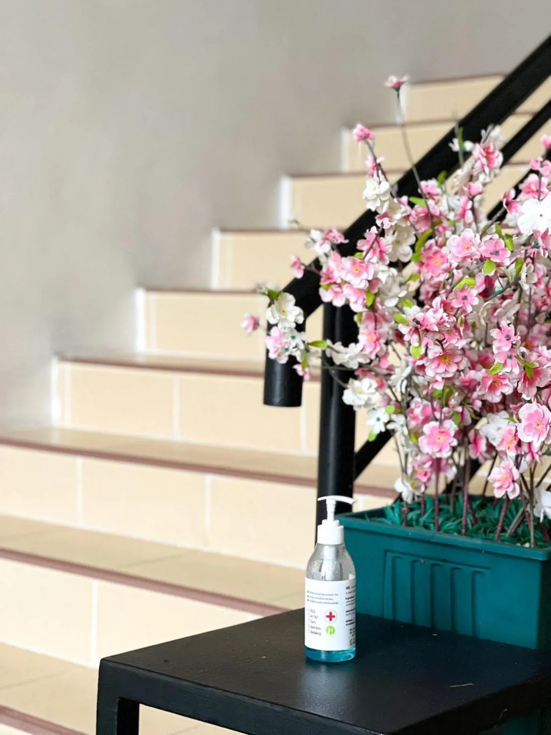 Facade/entrance in Rueangrat Hotel