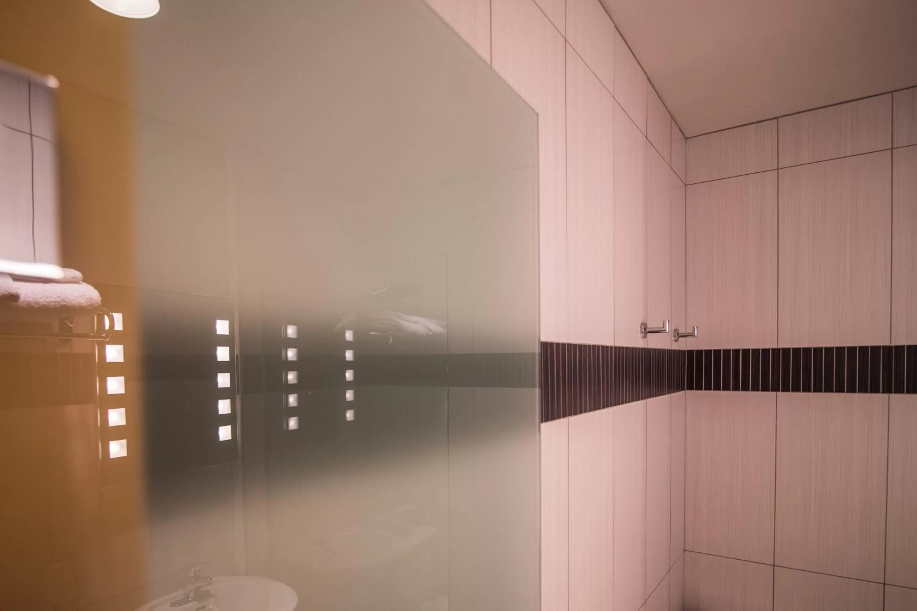 Shower in Adventure Hotel