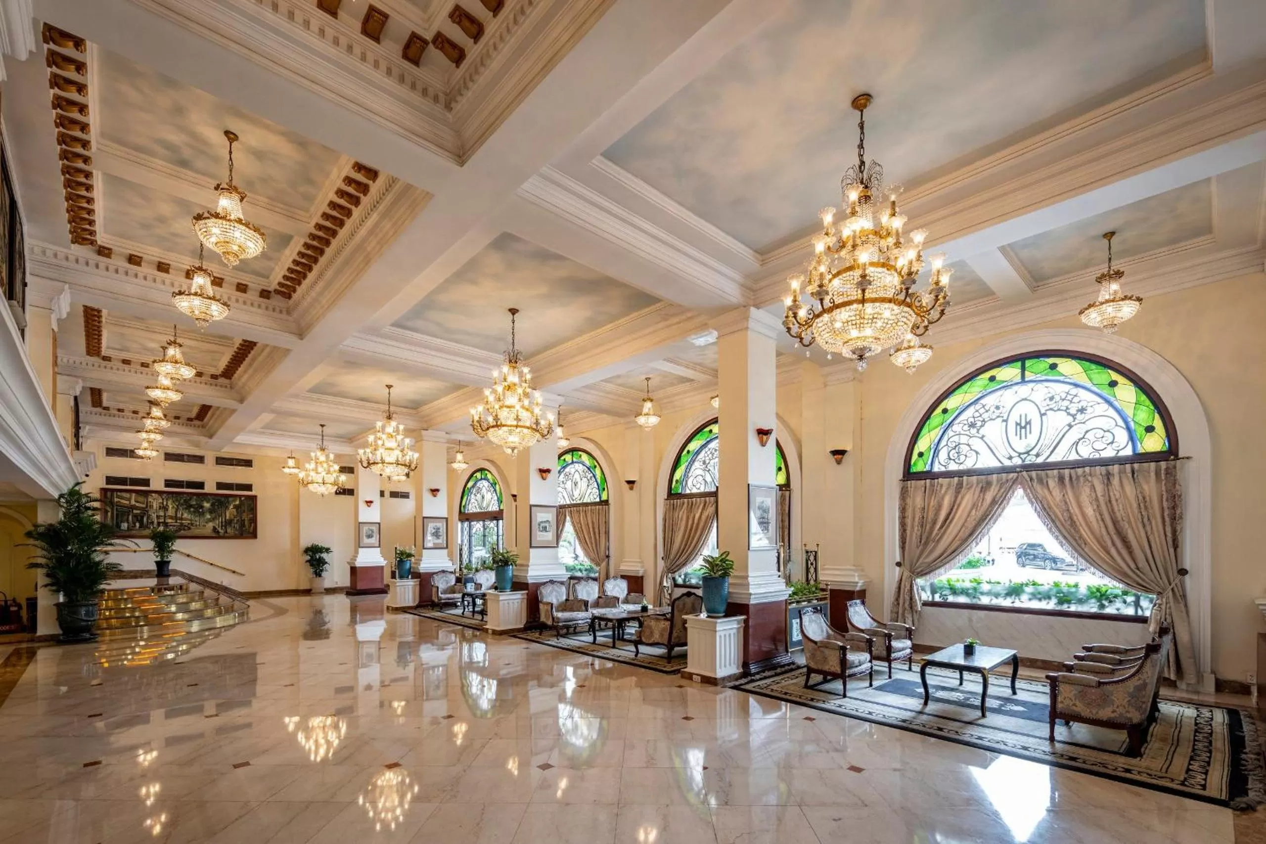 Lobby or reception in Hotel Majestic Saigon