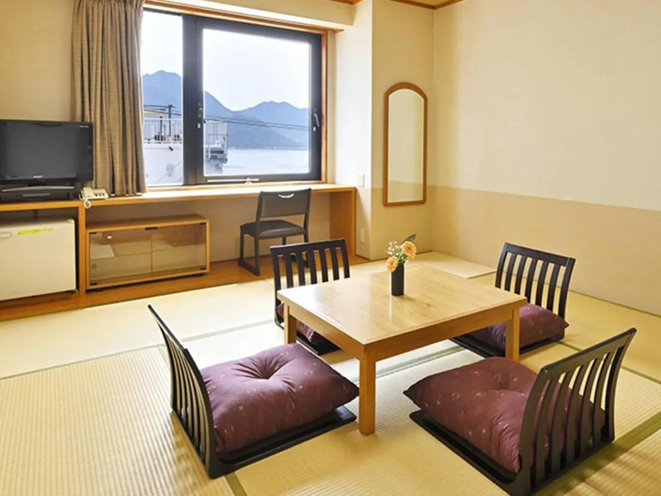 Photo of the whole room in Miyajima Coral Hotel