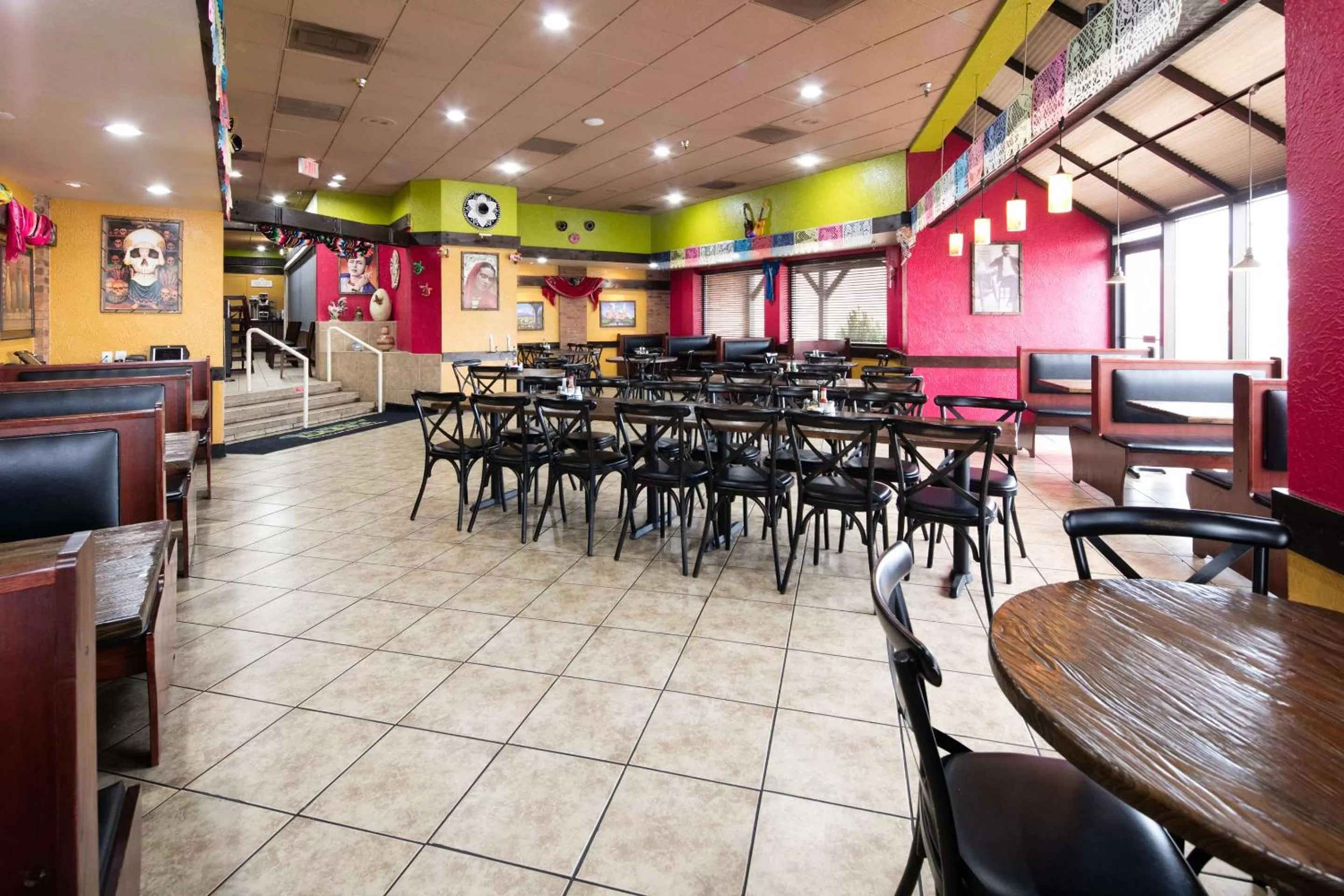 Restaurant/places to eat in Red Lion Hotel and Conference Center St. George