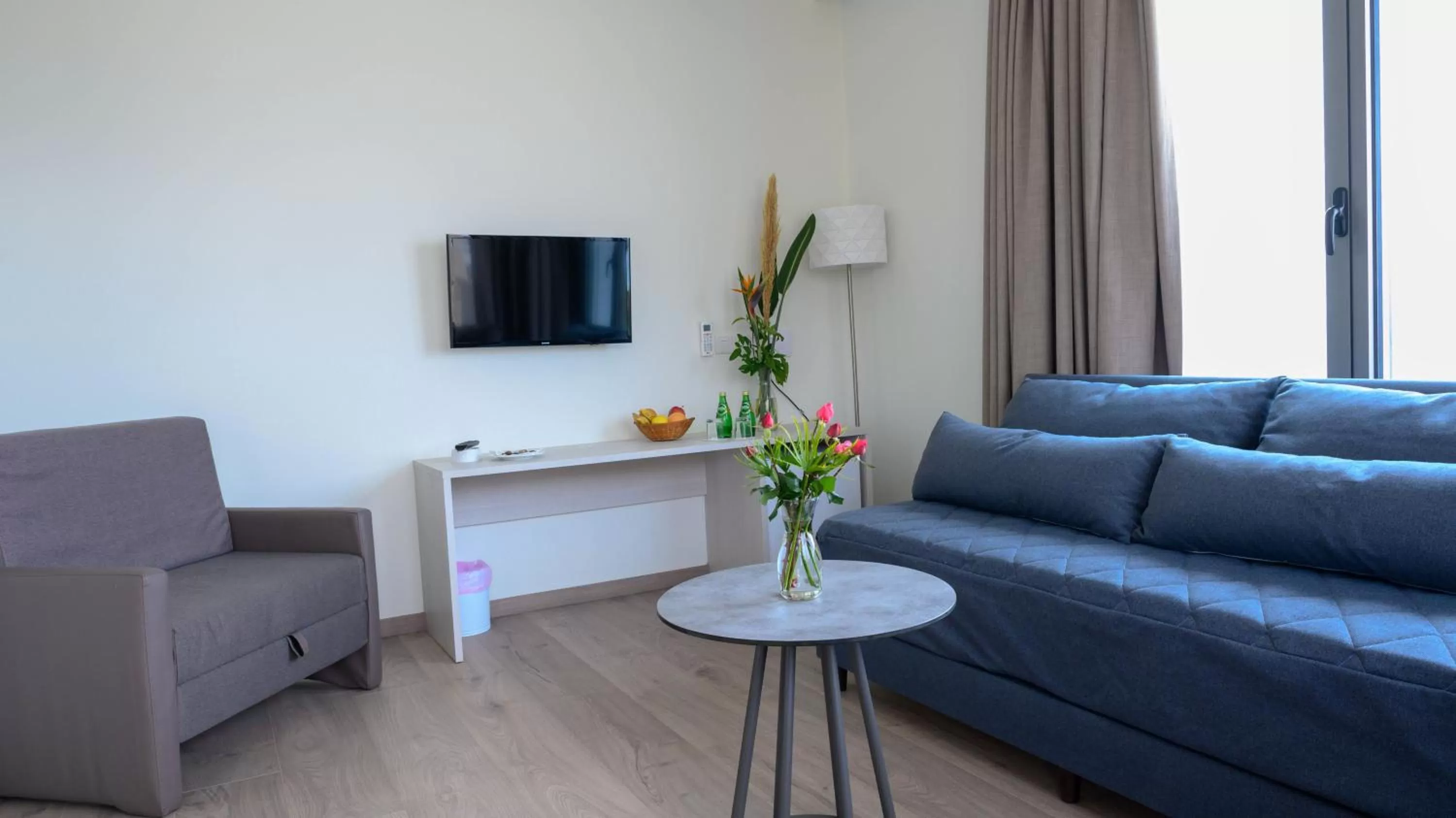 Living room in Aphrodite Beach Hotel