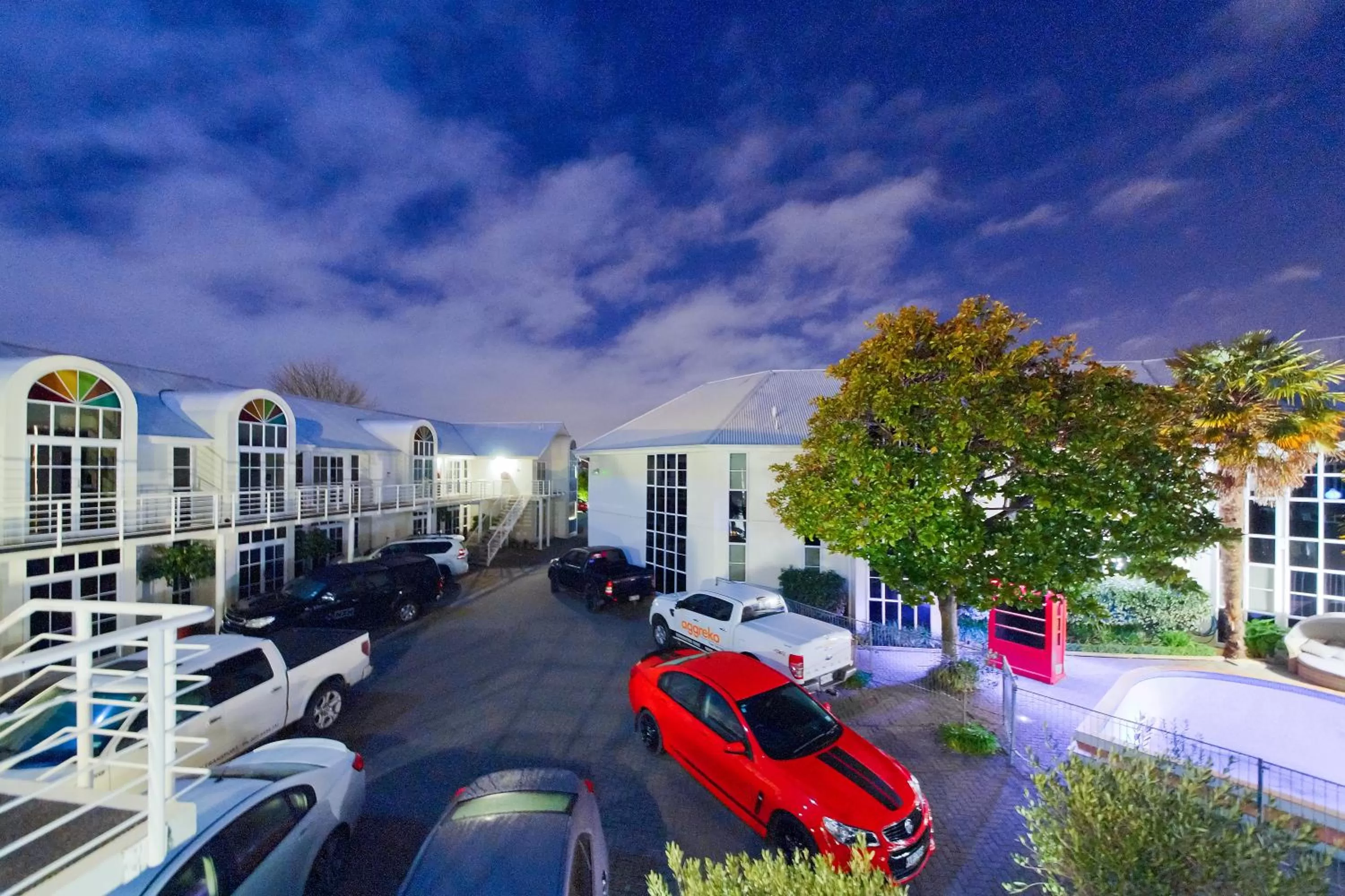 Property building in Pavilions Hotel