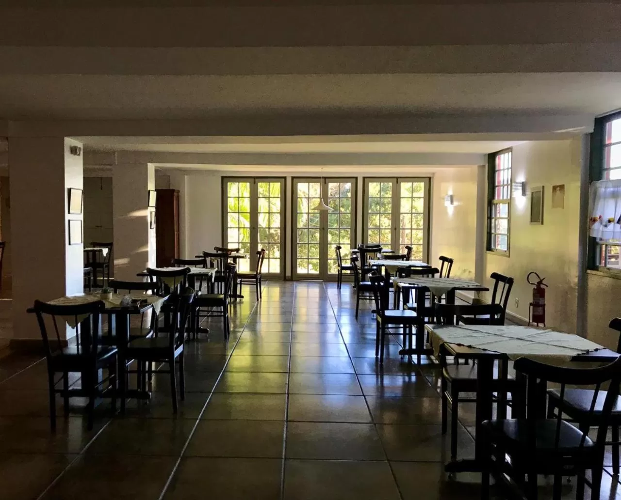 Restaurant/Places to Eat in Pousada Dos Ofícios