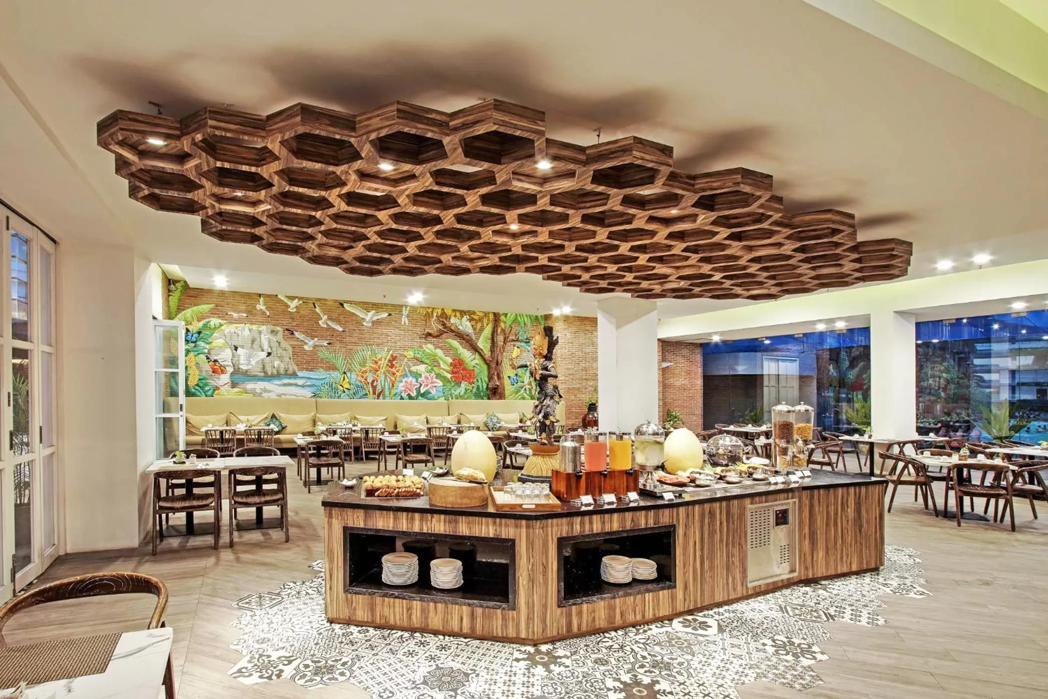 Restaurant/places to eat in Wyndham Garden Kuta Beach Bali