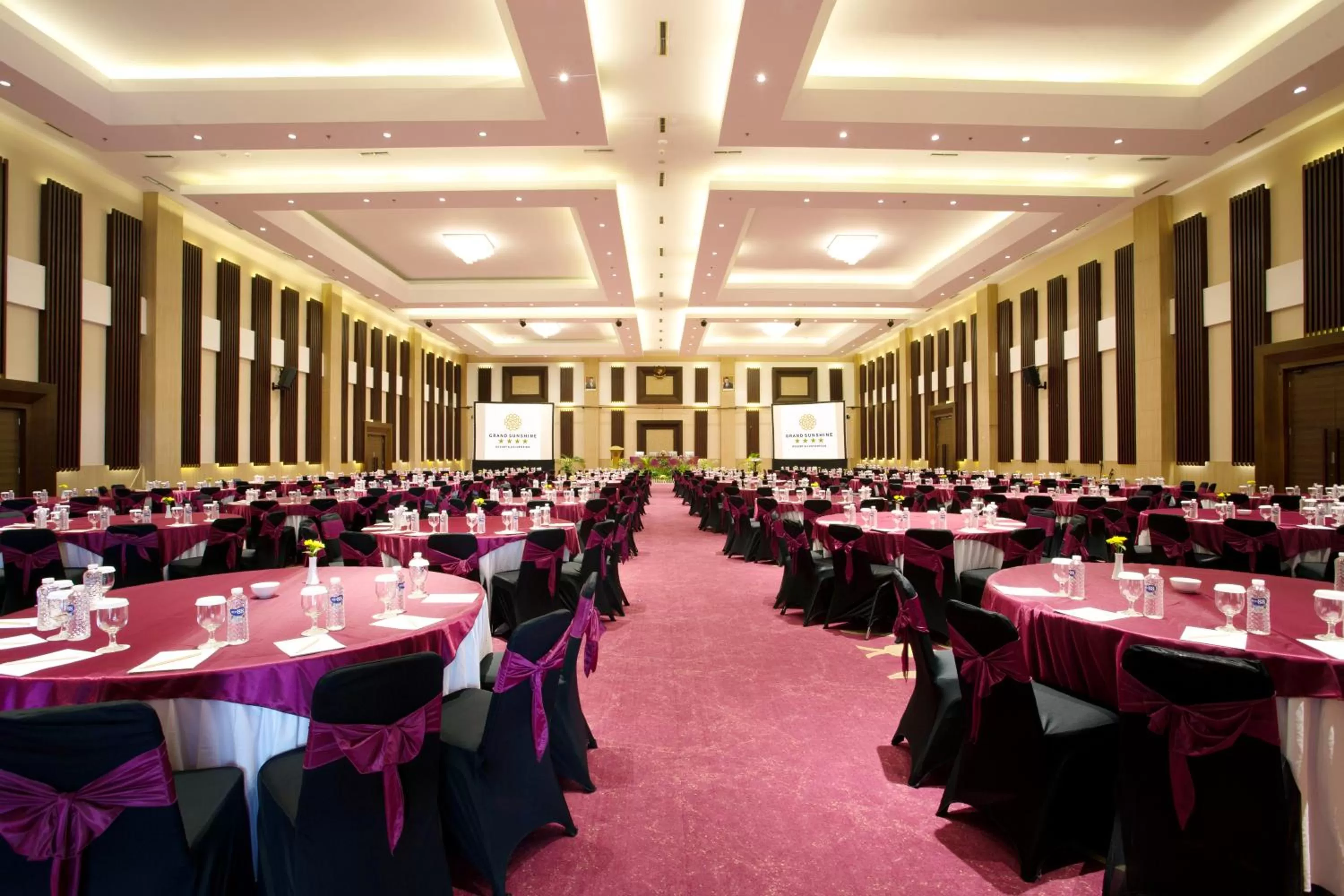 Banquet/Function facilities in Grand Sunshine Resort & Convention