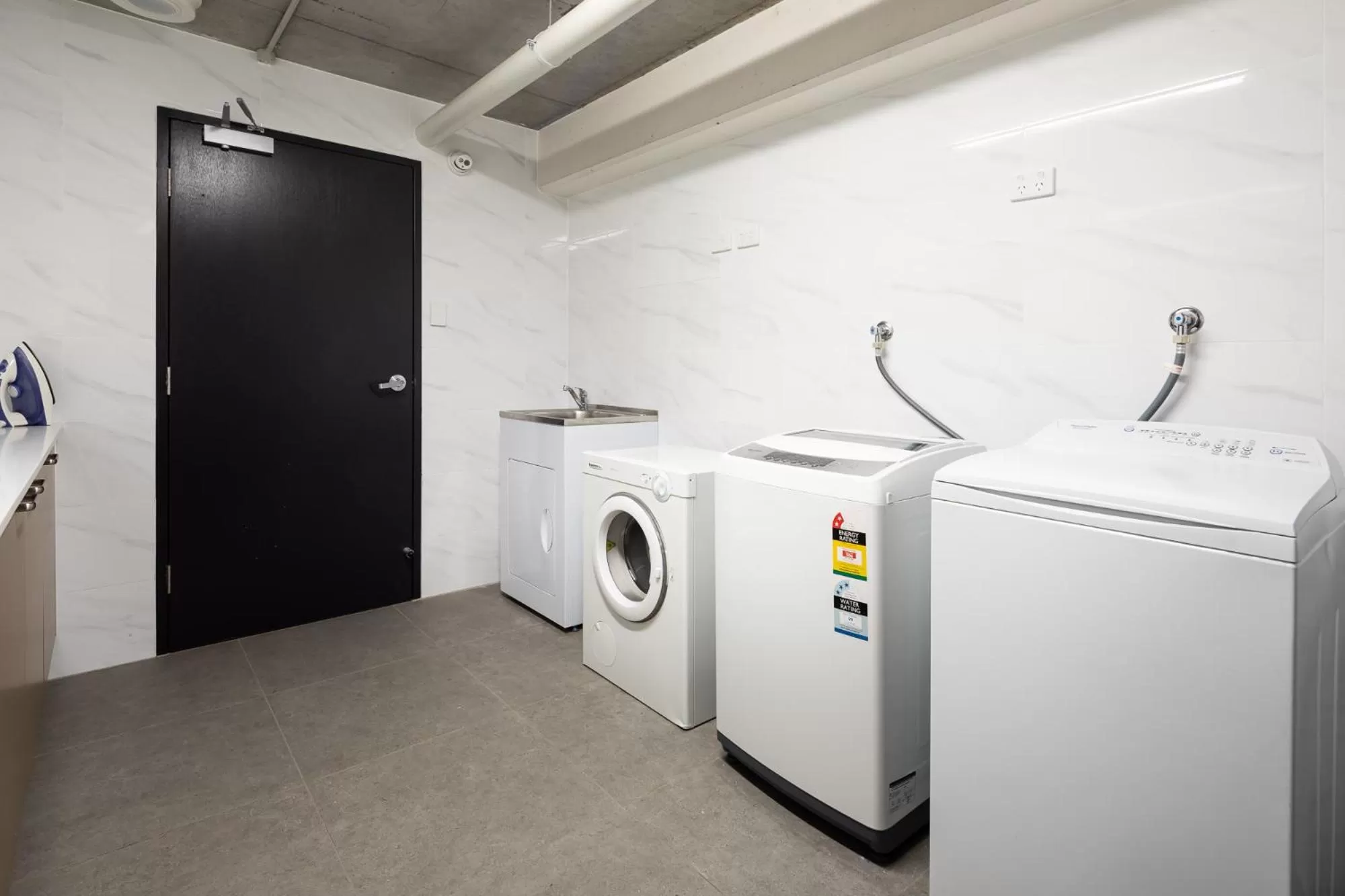 Area and facilities in Ascot Budget Inn & Residences