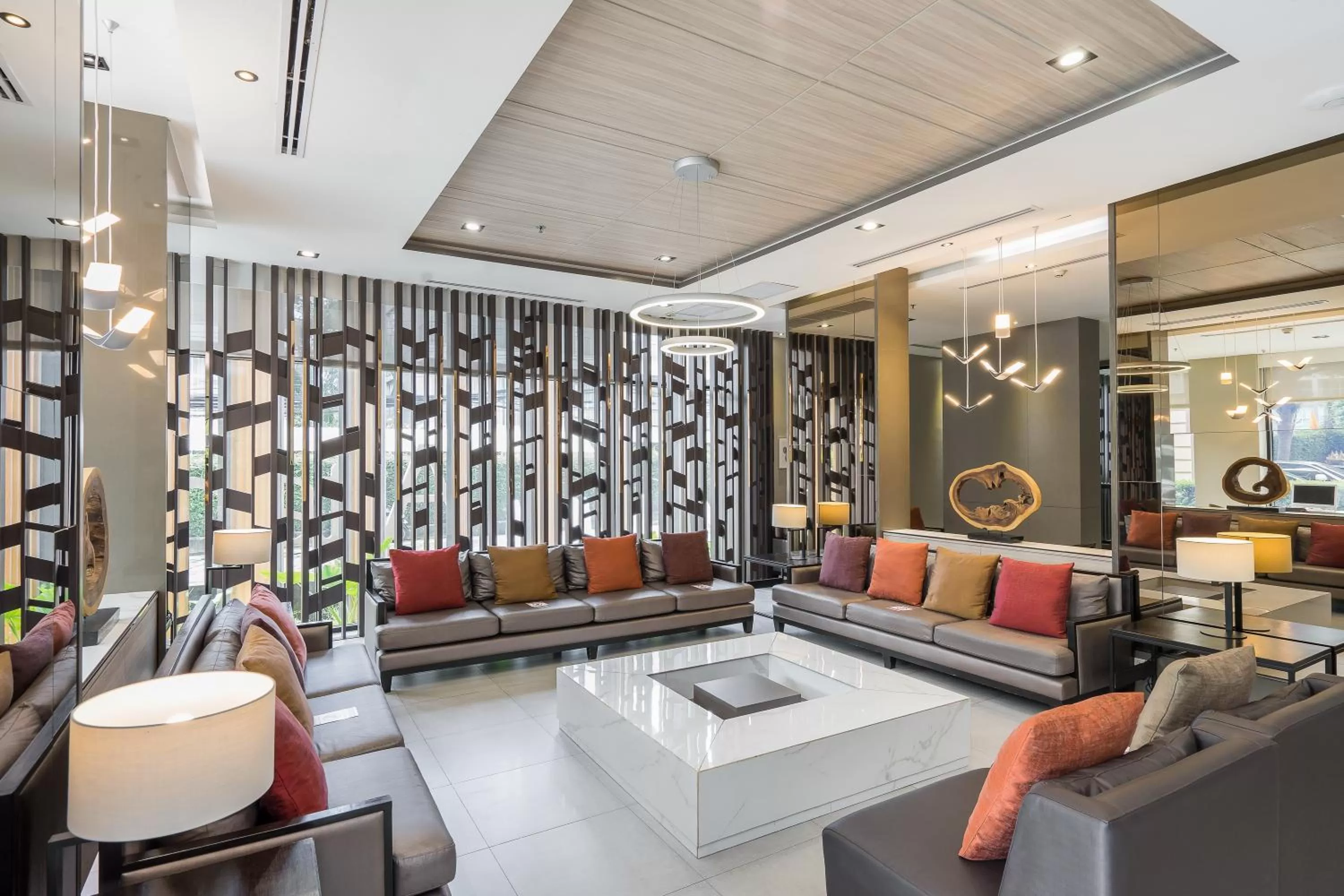 Altera Hotel and Residence by At Mind