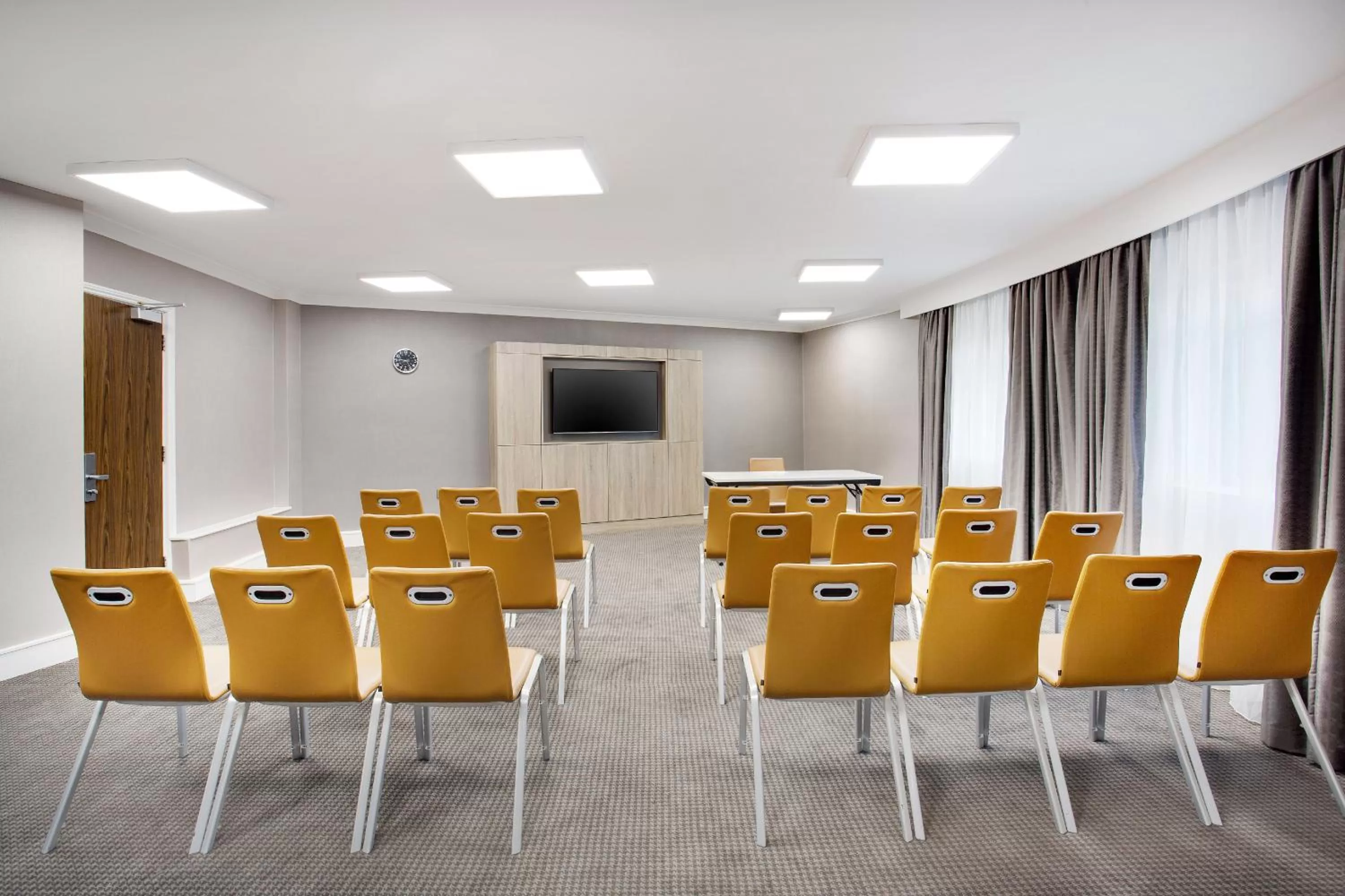 Meeting/conference room in Leonardo Hotel and Conference Venue Hinckley Island