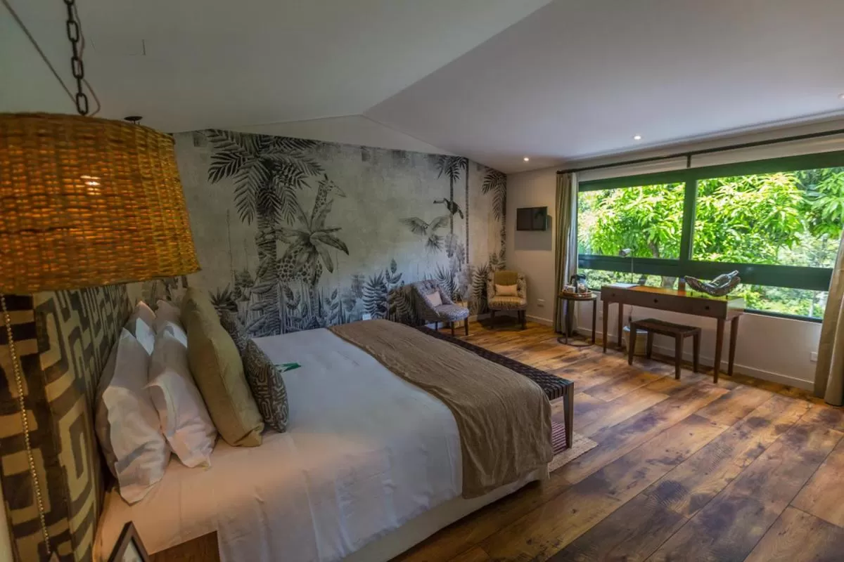 Photo of the whole room in Patio del Mundo