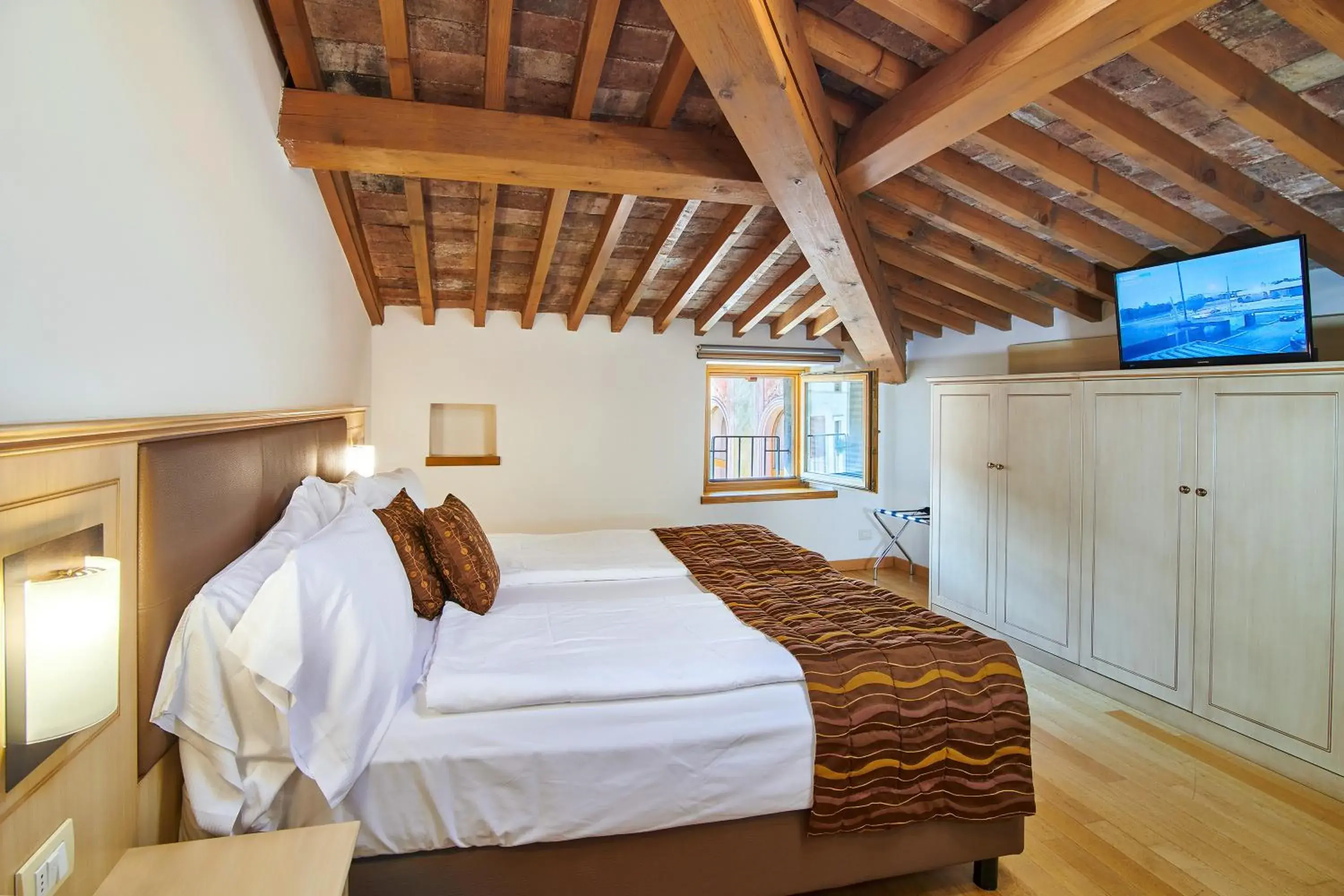 Standard Suite in Hotel Portici - Romantik & Wellness Standard Suite in Hotel Portici - Romantik & Wellness