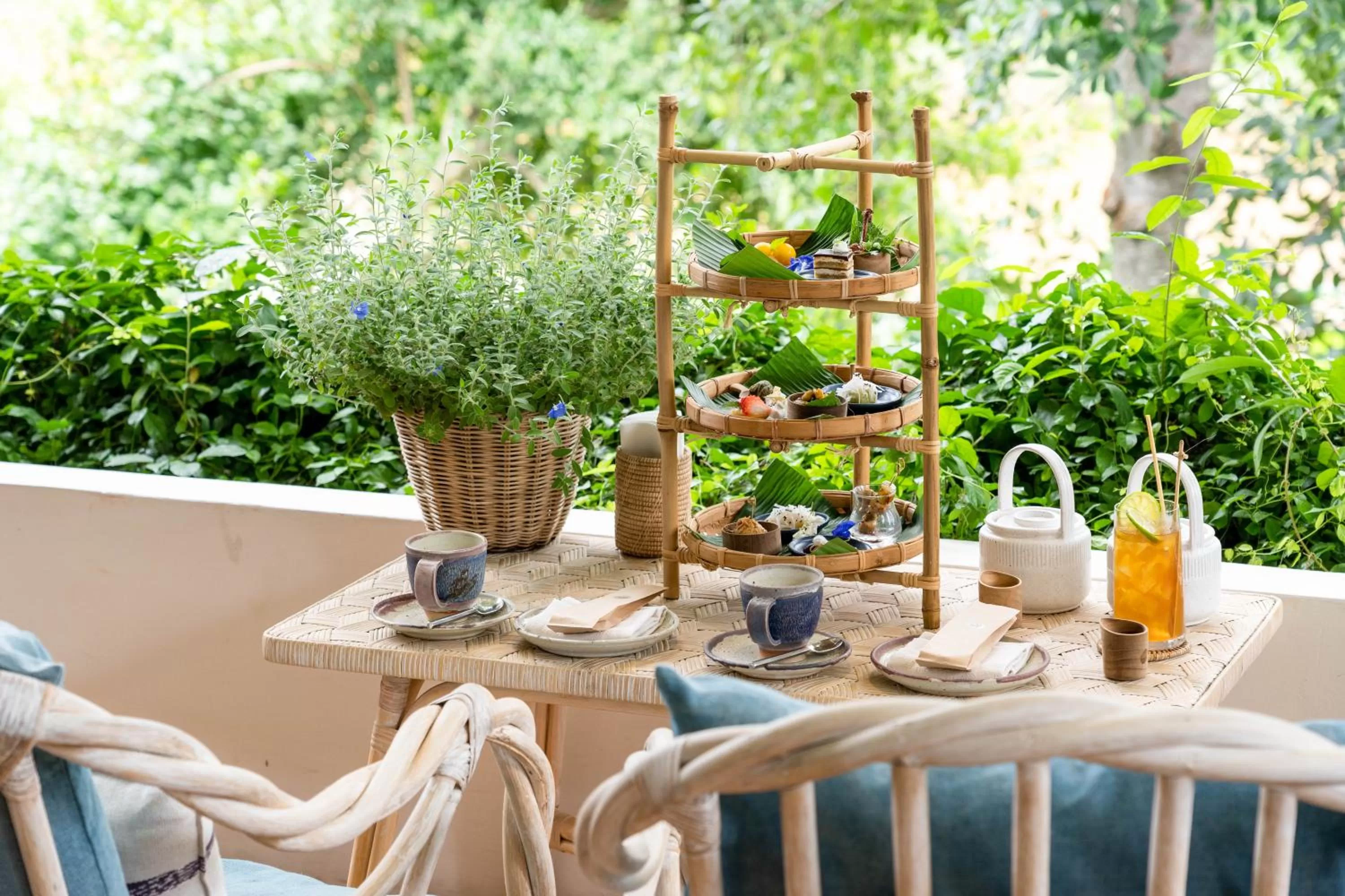 Food and drinks in Raya Heritage - SHA Plus