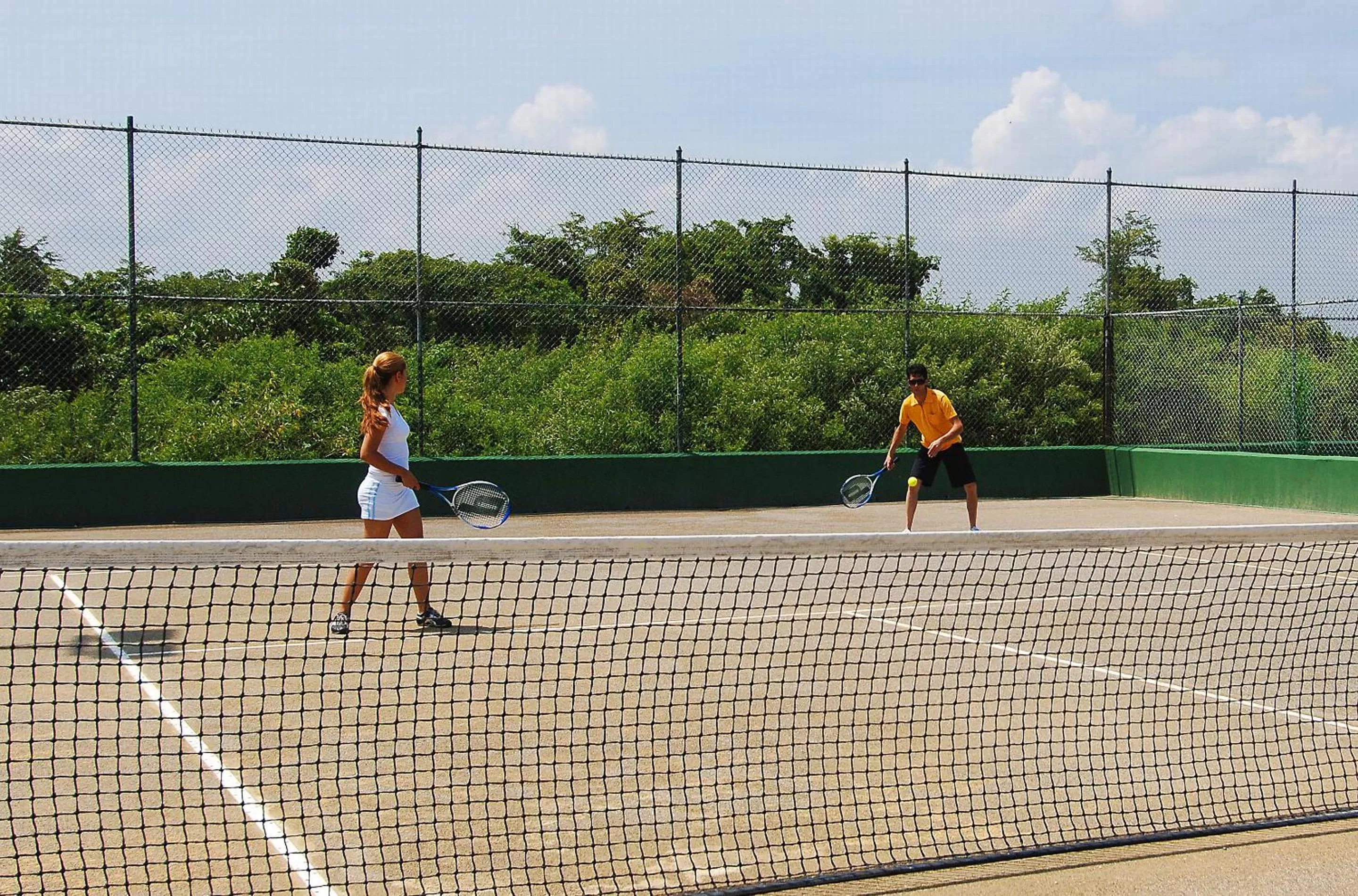 Tennis court in Grand Sirenis Punta Cana Resort & Aquagames - All Inclusive