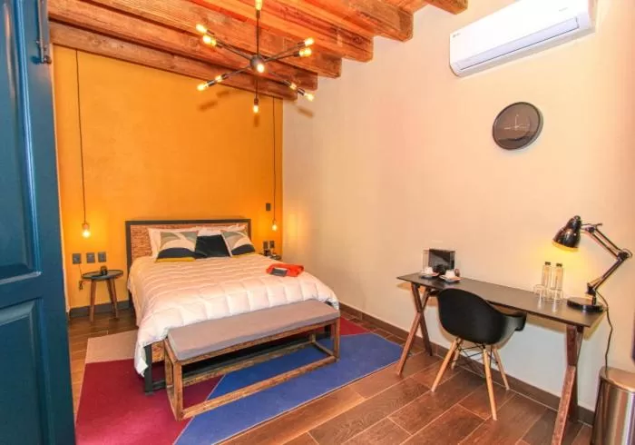 Bed in Antigua Trece Hotel Fusión & SPA