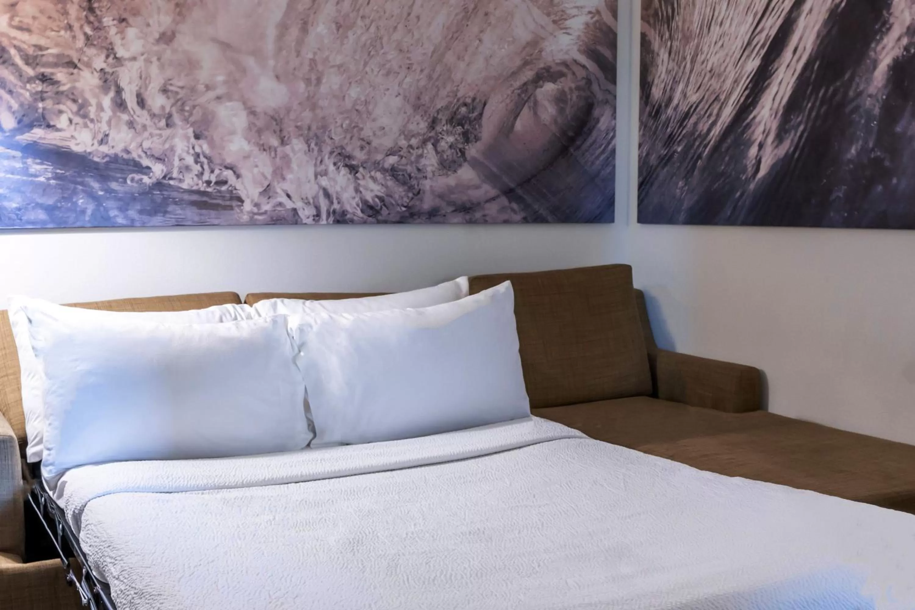 King Studio Suite with Sofa Bed and Adapted Tub - Mobility and Hearing Accessible in Springhill Suites by Marriott Savannah Downtown Historic District