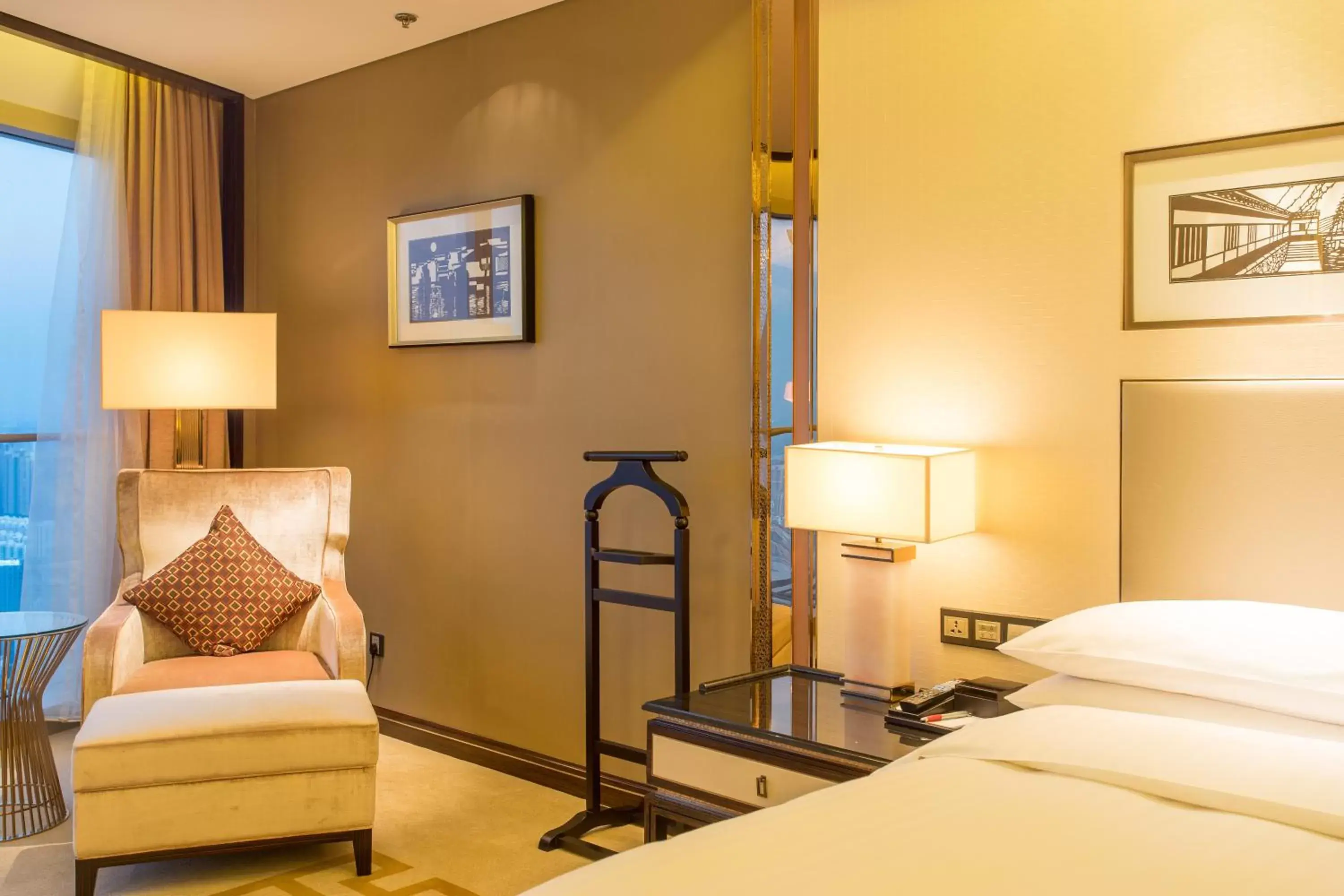 Executive Double Room, Executive lounge access, Guest room in Changzhou Marriott Hotel Executive Double Room, Executive lounge access, Guest room in Changzhou Marriott Hotel