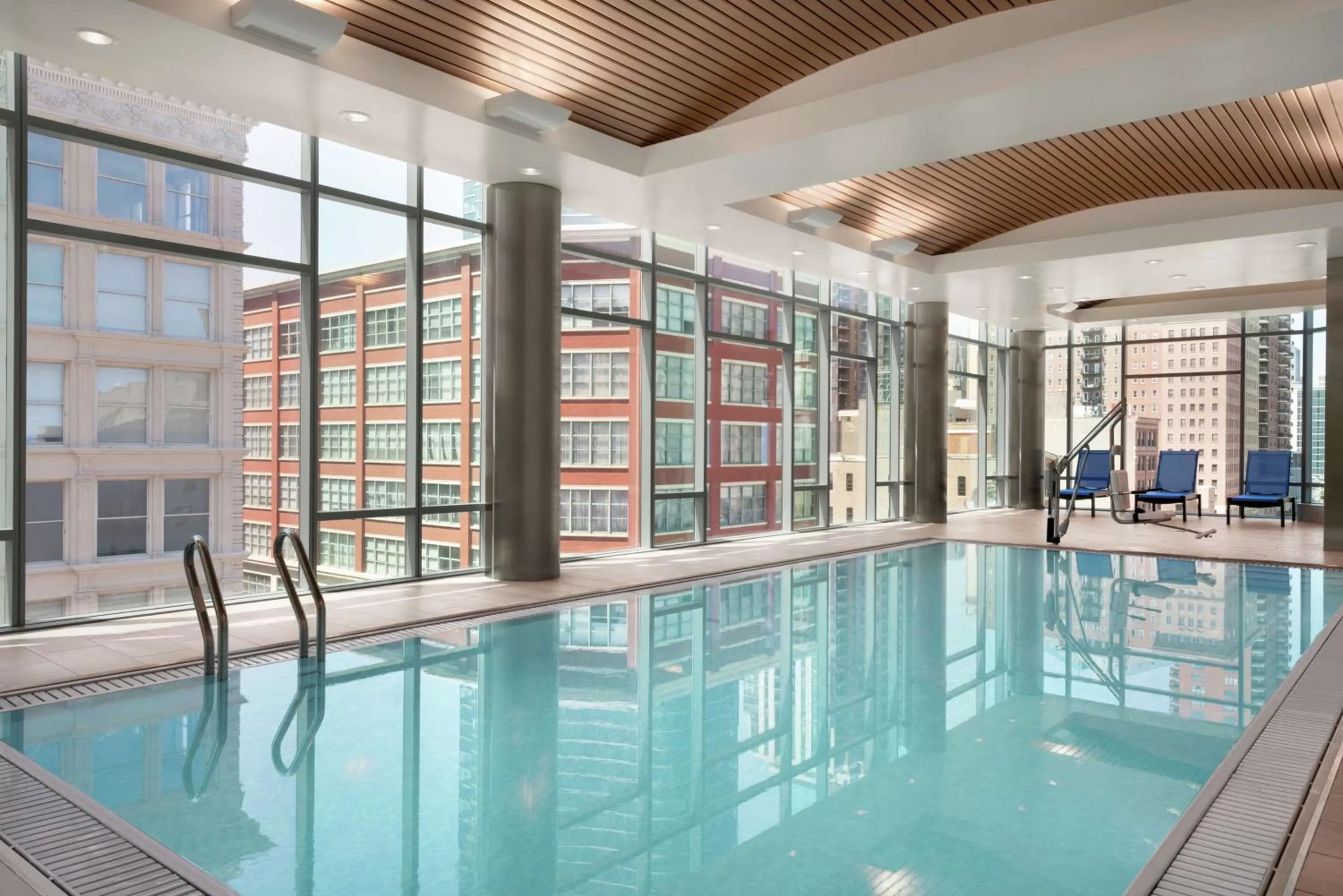 Swimming pool in Homewood Suites By Hilton Chicago Downtown South Loop